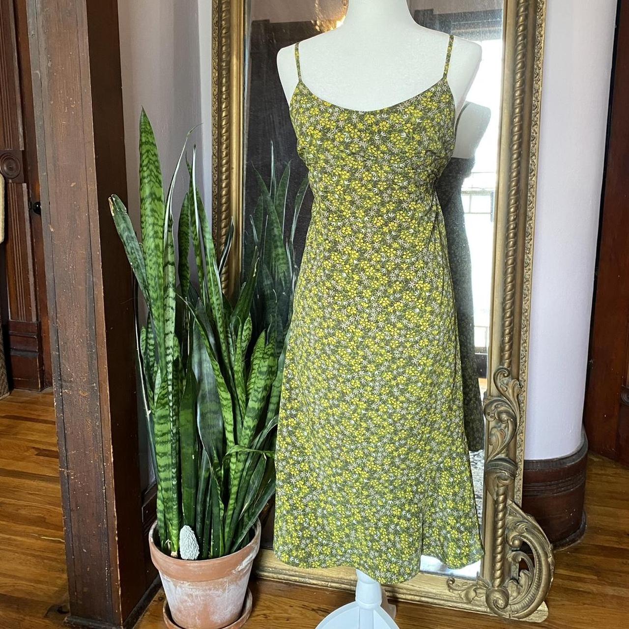item listed by eighthfloorvintage