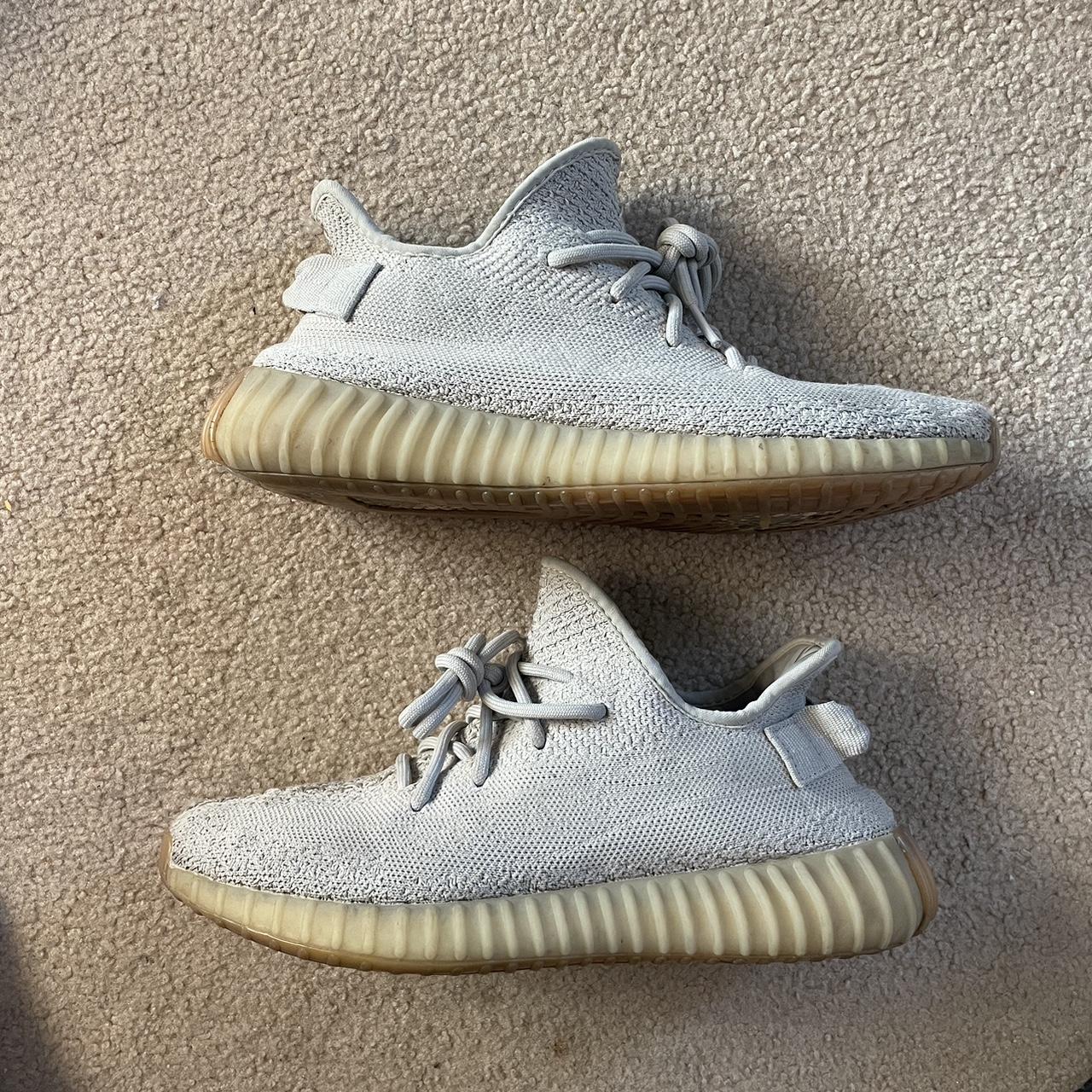 Yeezy Men's Tan and White Trainers (5)