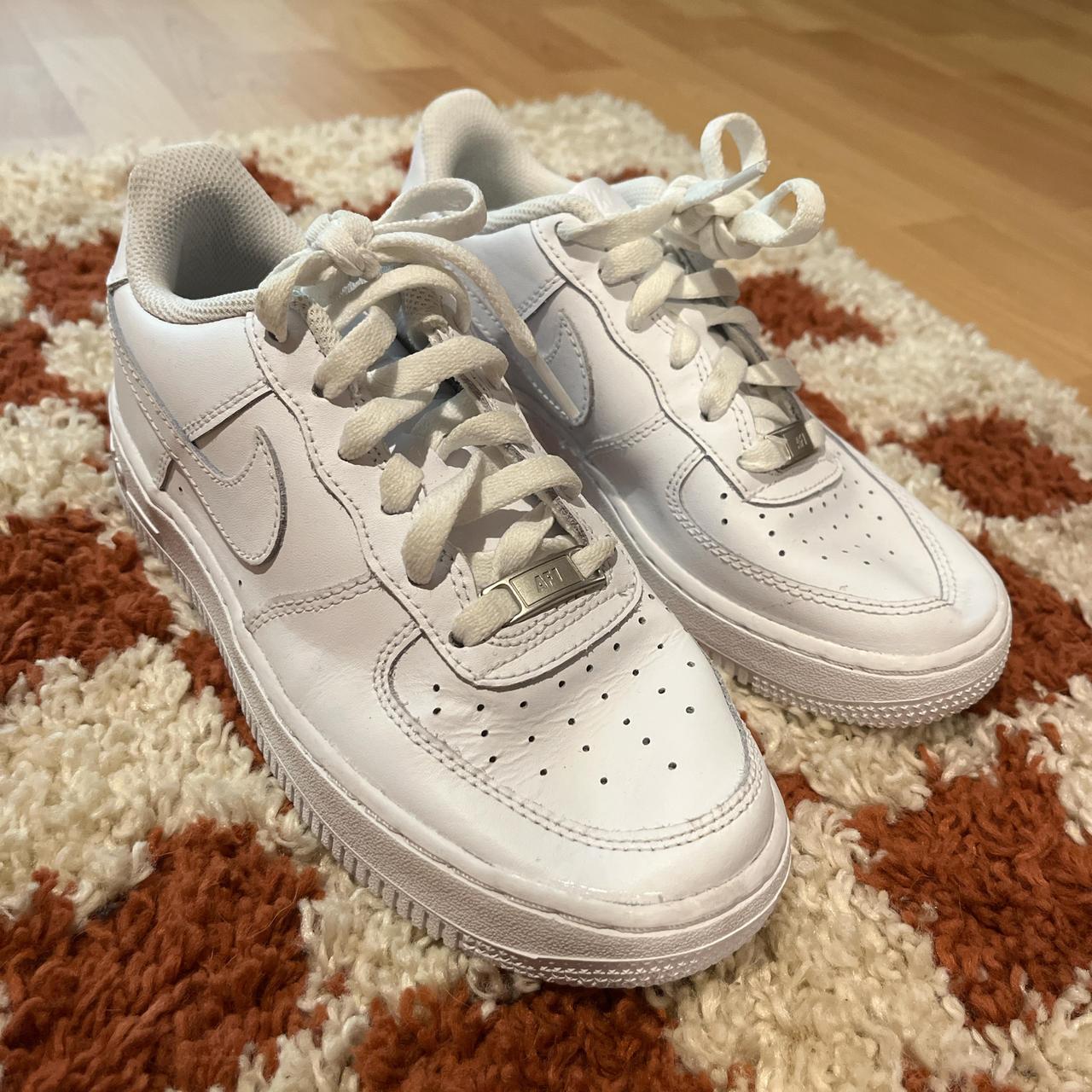 Nike Air Force 1 white trainers Youth 4 Women s