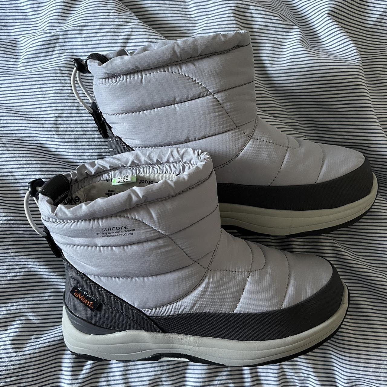 Suicoke Gray Bower-Evab Quilted Boots Brand new... - Depop