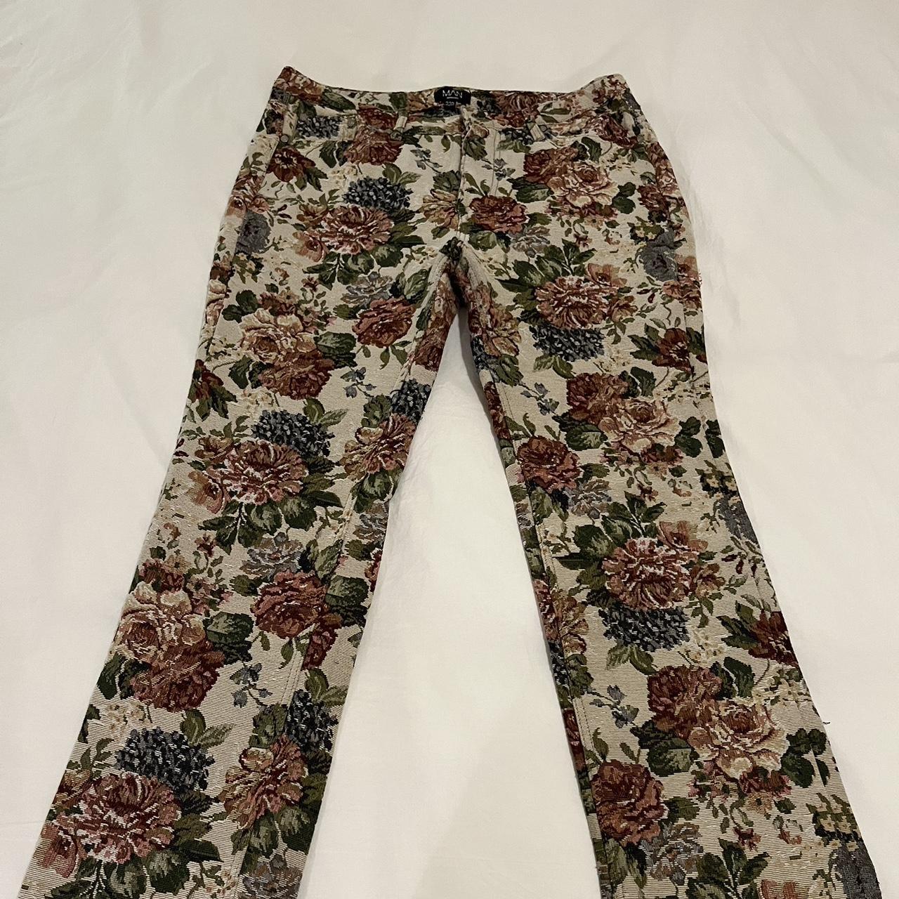 Tapestry floral pants in size 32 men’s, looks super... - Depop