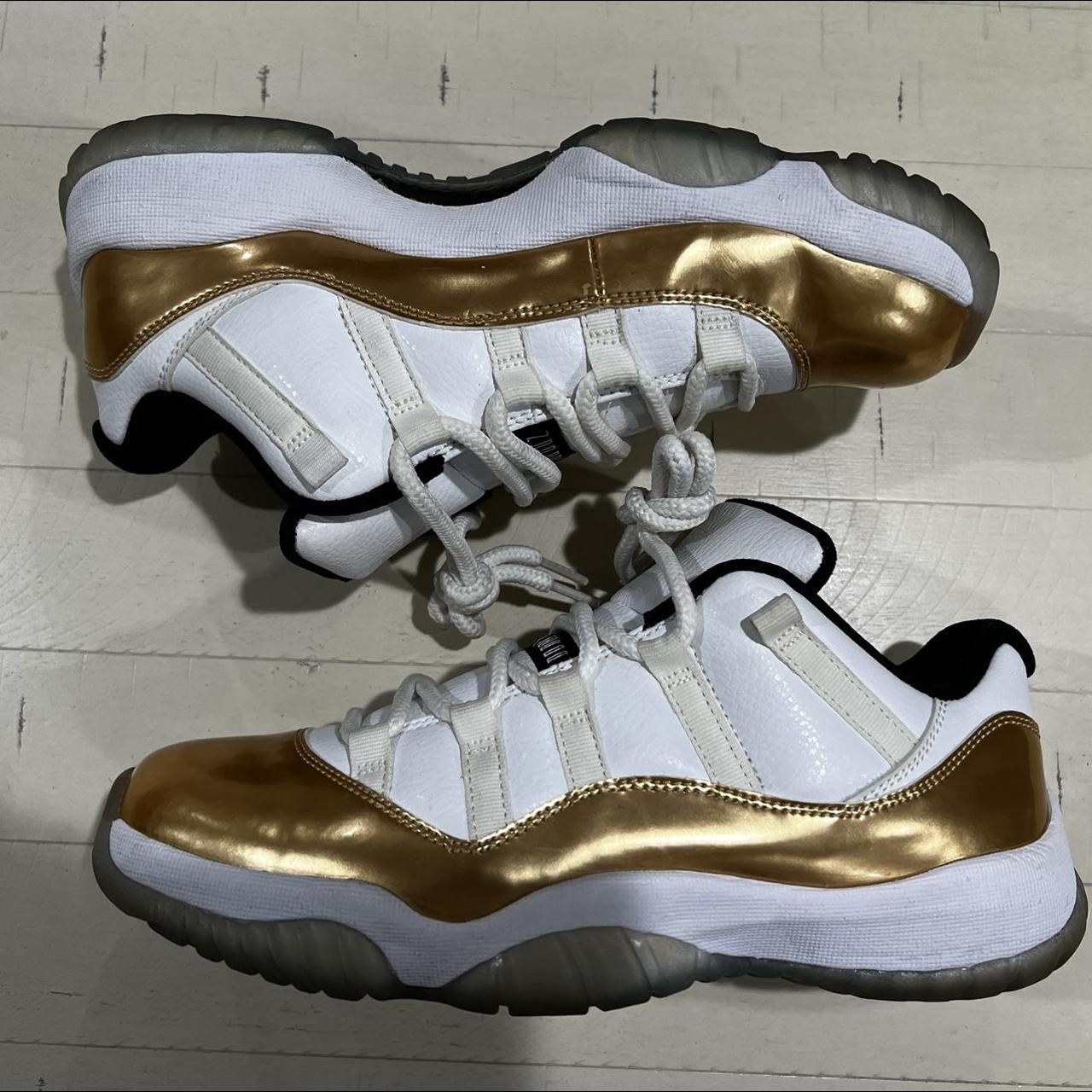 Air Jordan 11 authentic “Closing Ceremony”