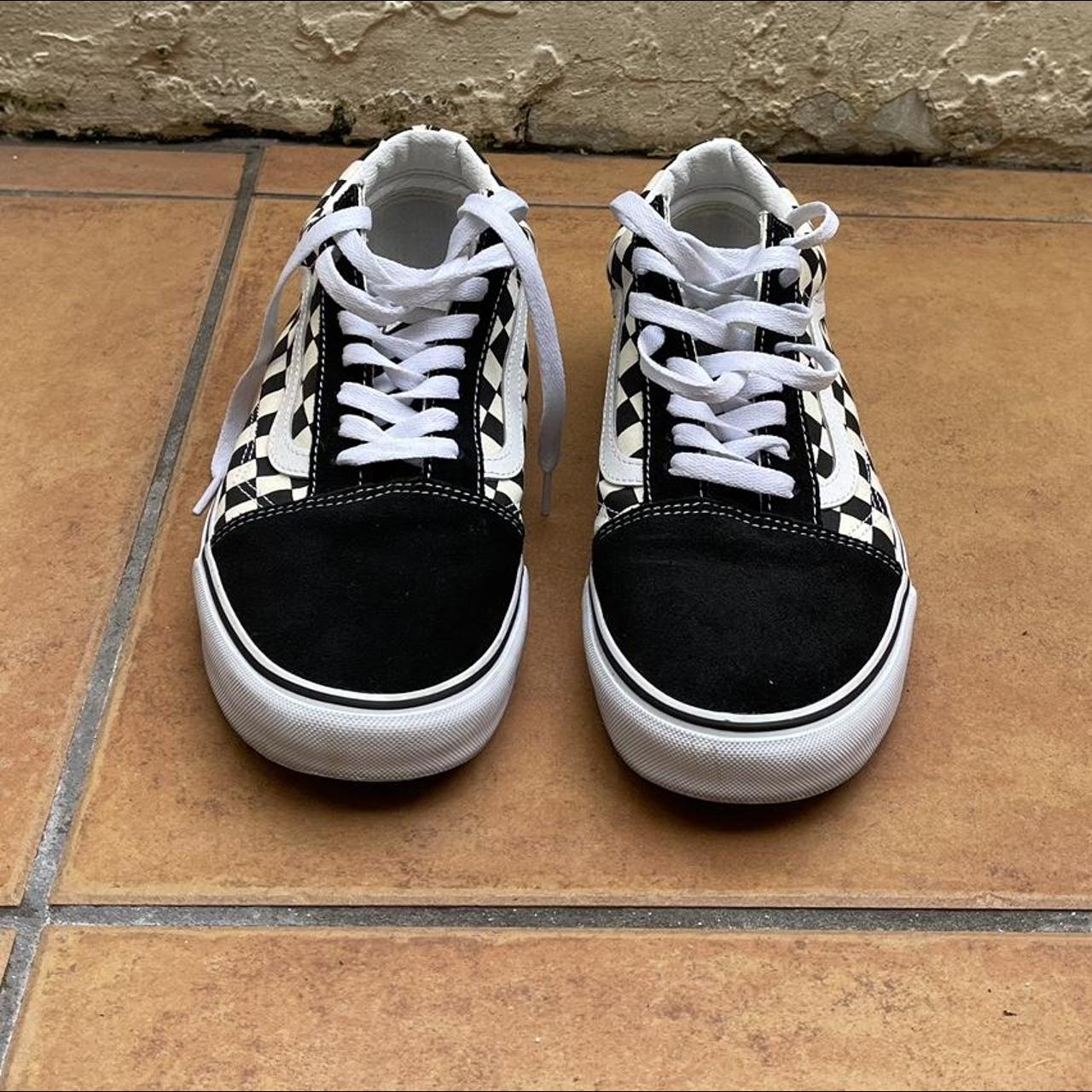 Black and white checkered vans size 5 best sale