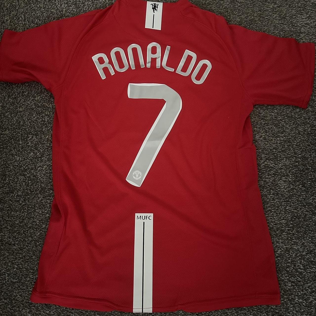 Man United 2008-2009 Home kit #ronaldo7 S,M,L & XL... - Depop