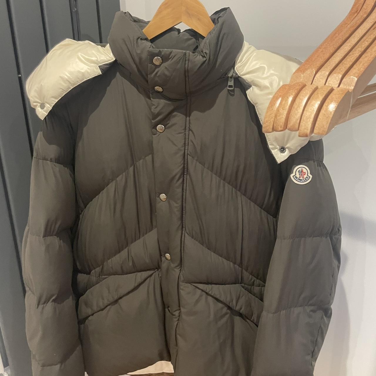 WEB限定お買い得商品の新着アイテム GIUBBOTTO MONCLER RARE* LAVAINE Depop | Beautiful JACKET🌳 ジャケット・アウター