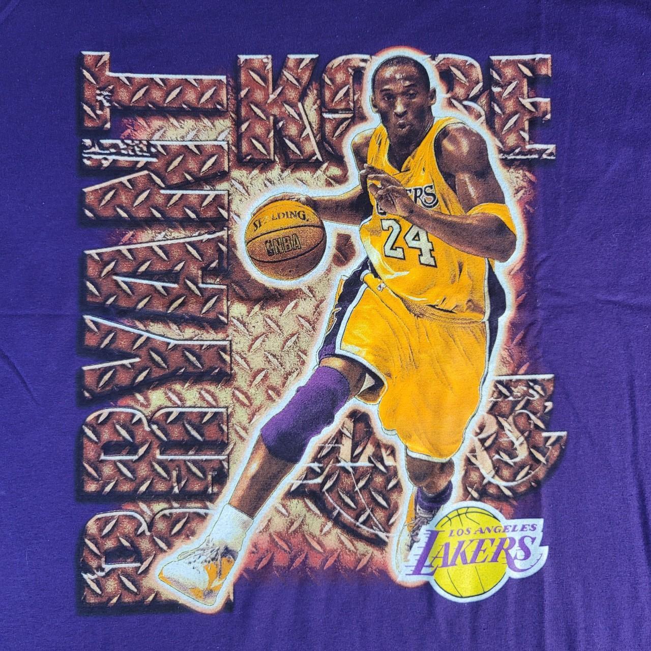 Vintage Los Angeles Lakers Kobe Bryant tee in white. - Depop