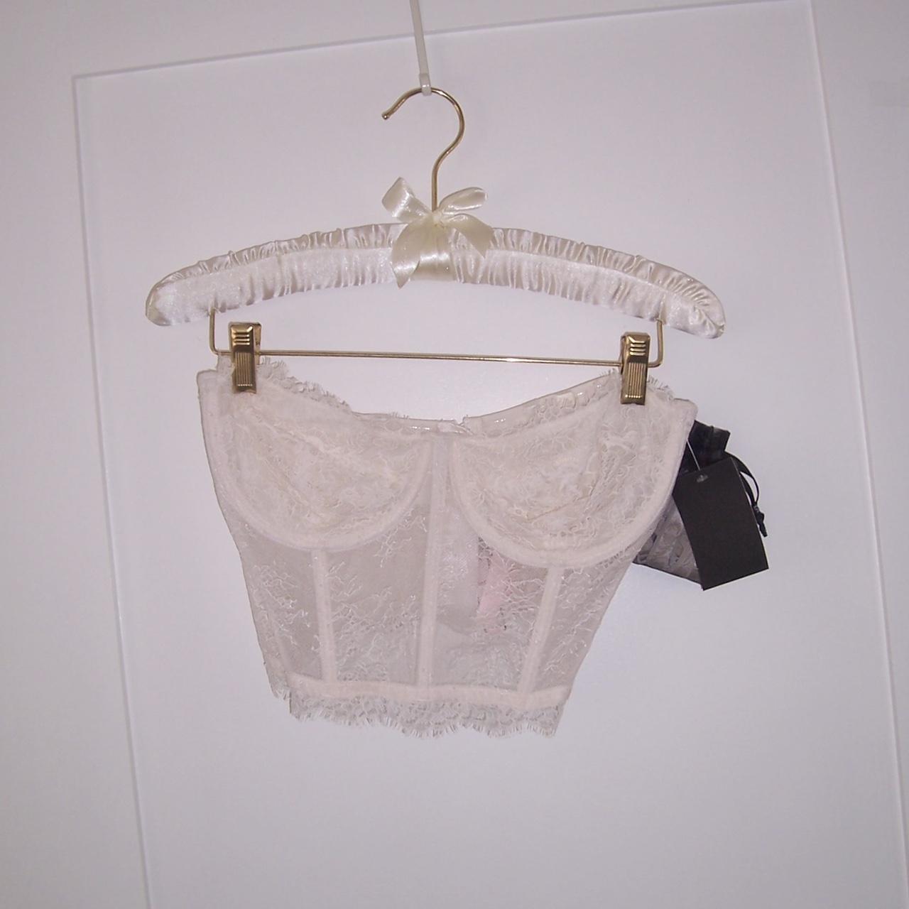 item listed by avery_n