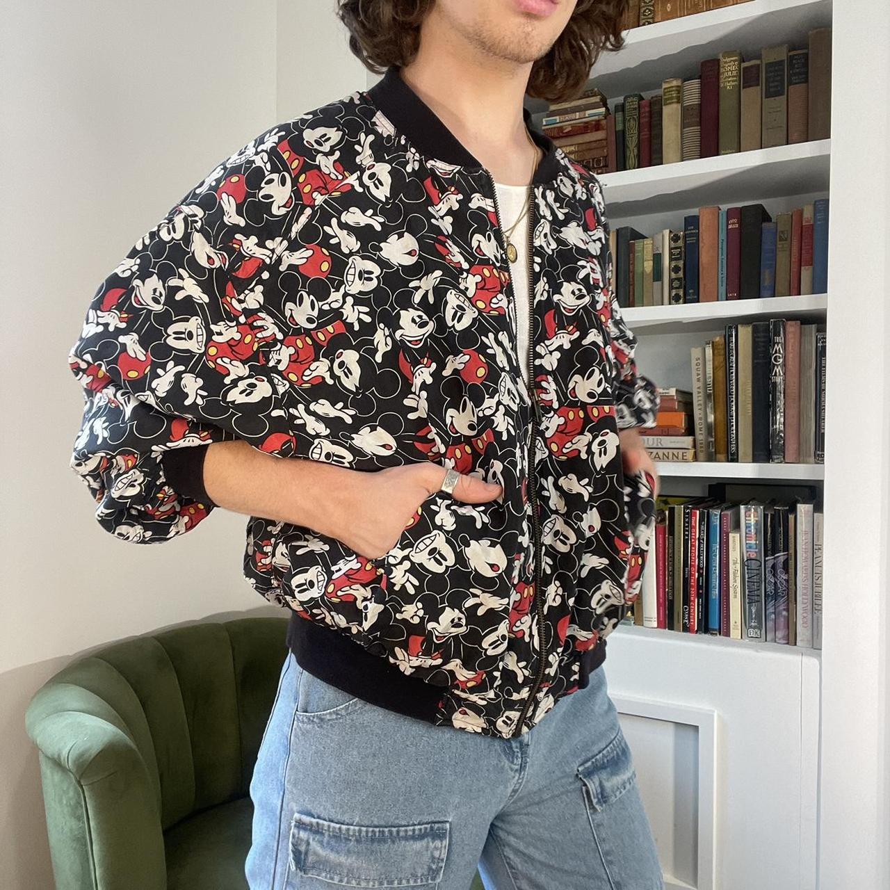 【専用】Vintage JH Silk Disney Bomber Jacket 専用】Vintage JH Silk Disney Bomber Jacket Vintage Disney Jacket