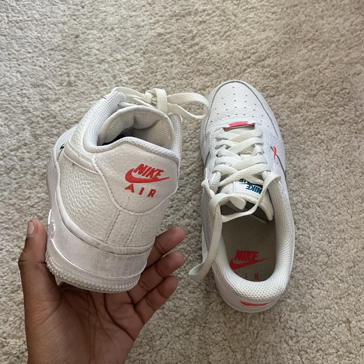 Women's White and Pink Trainers | Depop