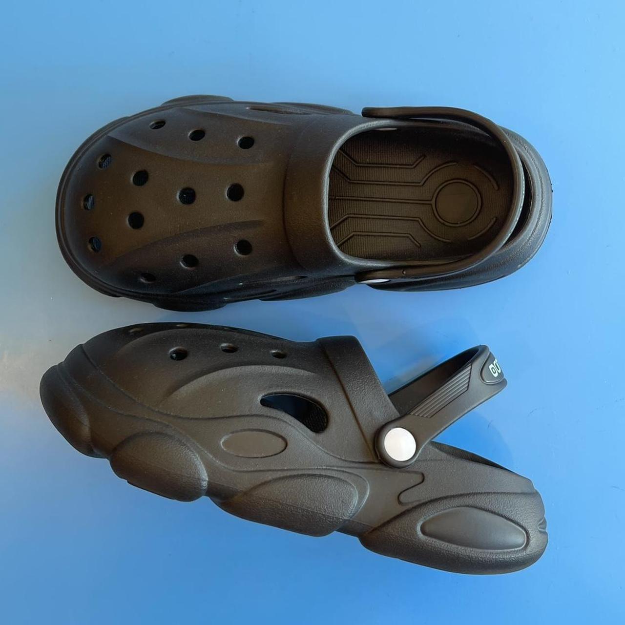 Yeezy discount rubber sandals