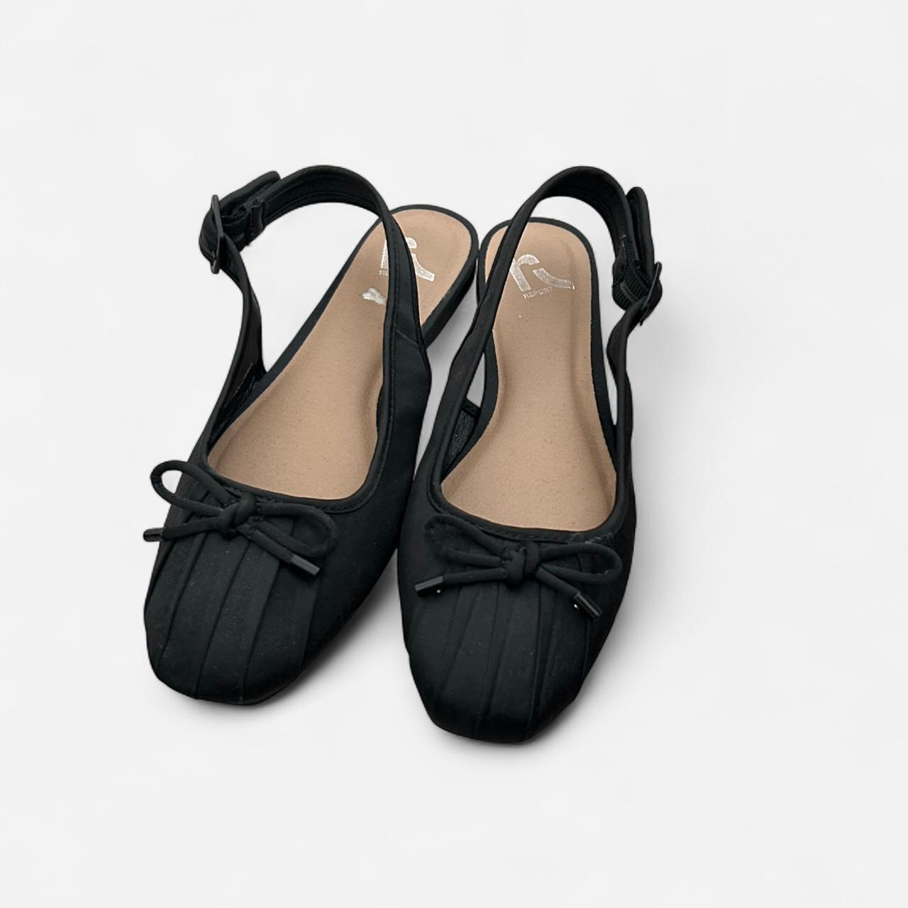 item listed by arlennneeeee