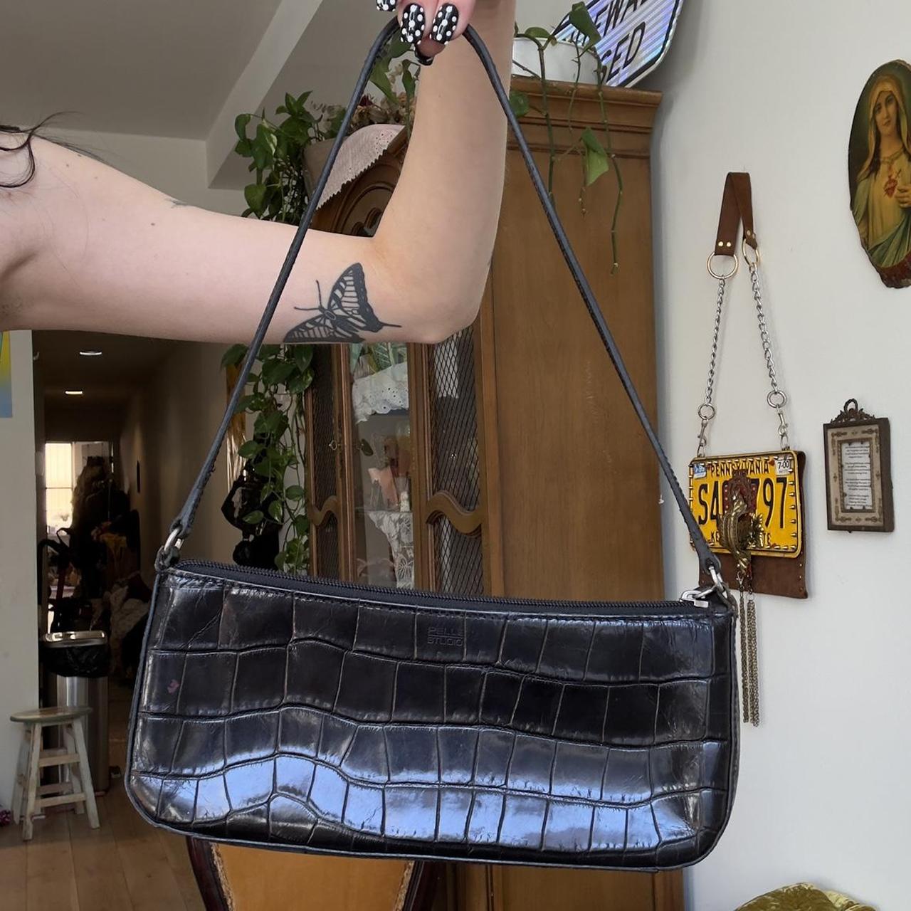 item listed by brookepizio