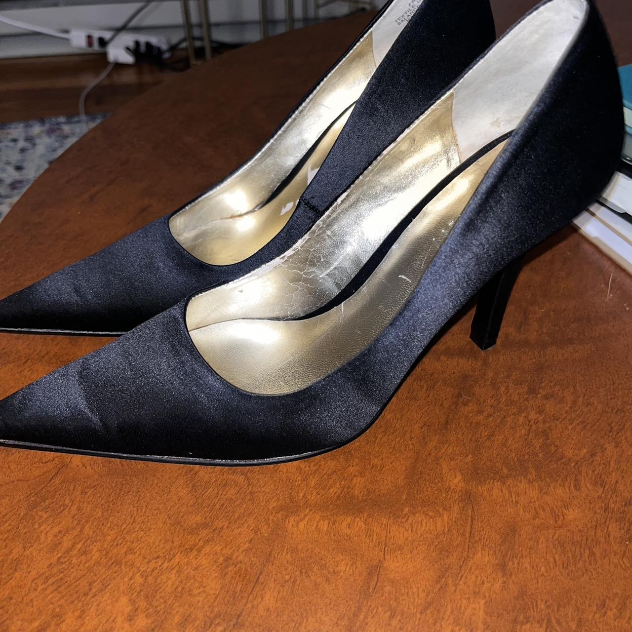 Nine West Women's Pumps Black US – Black satin Nine West