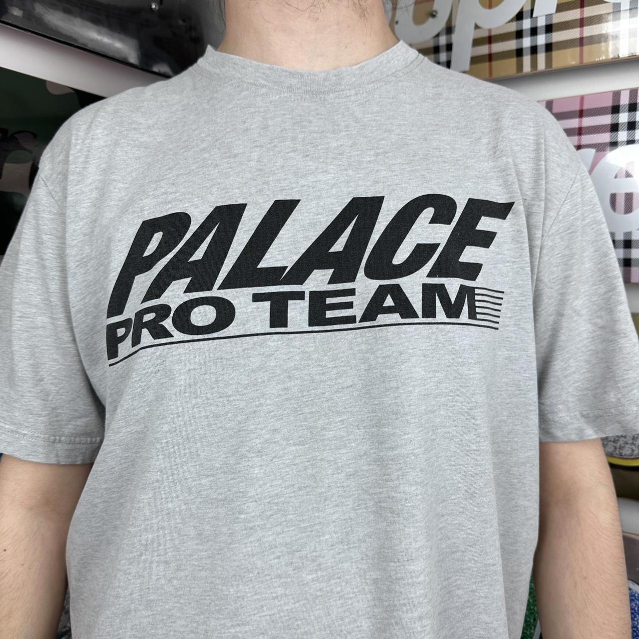 Palace pro sale team tee