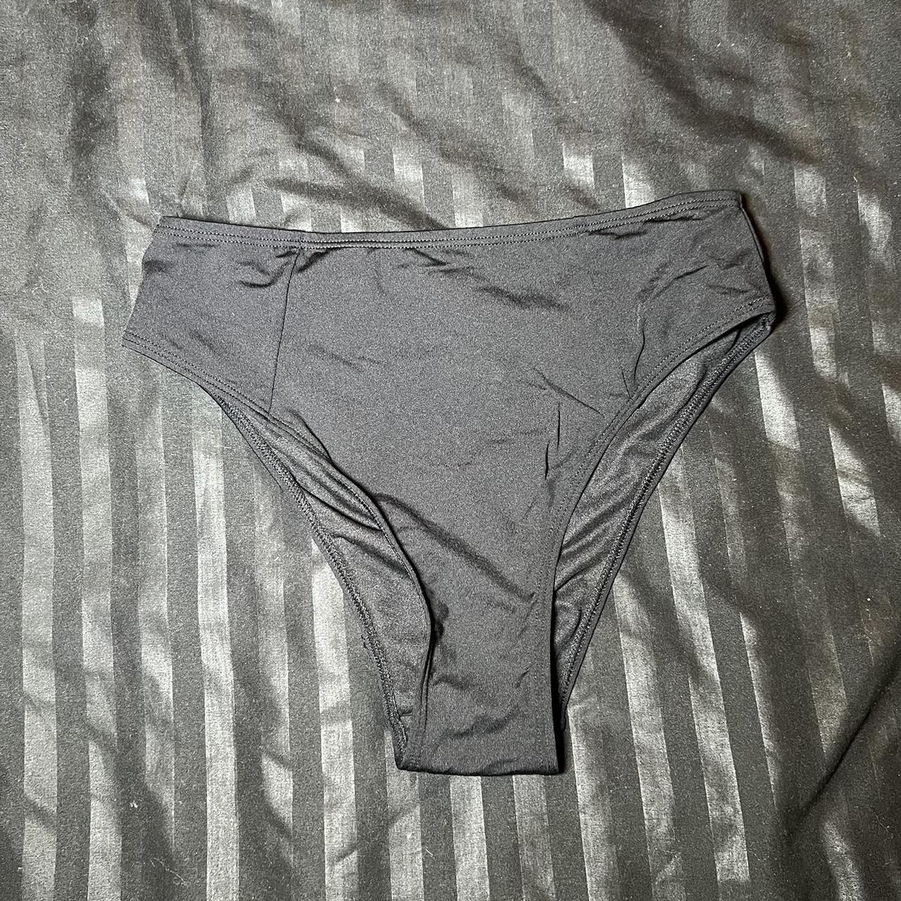 Primark thong - Depop