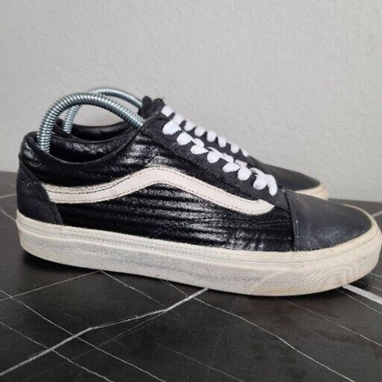 Vans old skool 2025 moto leather