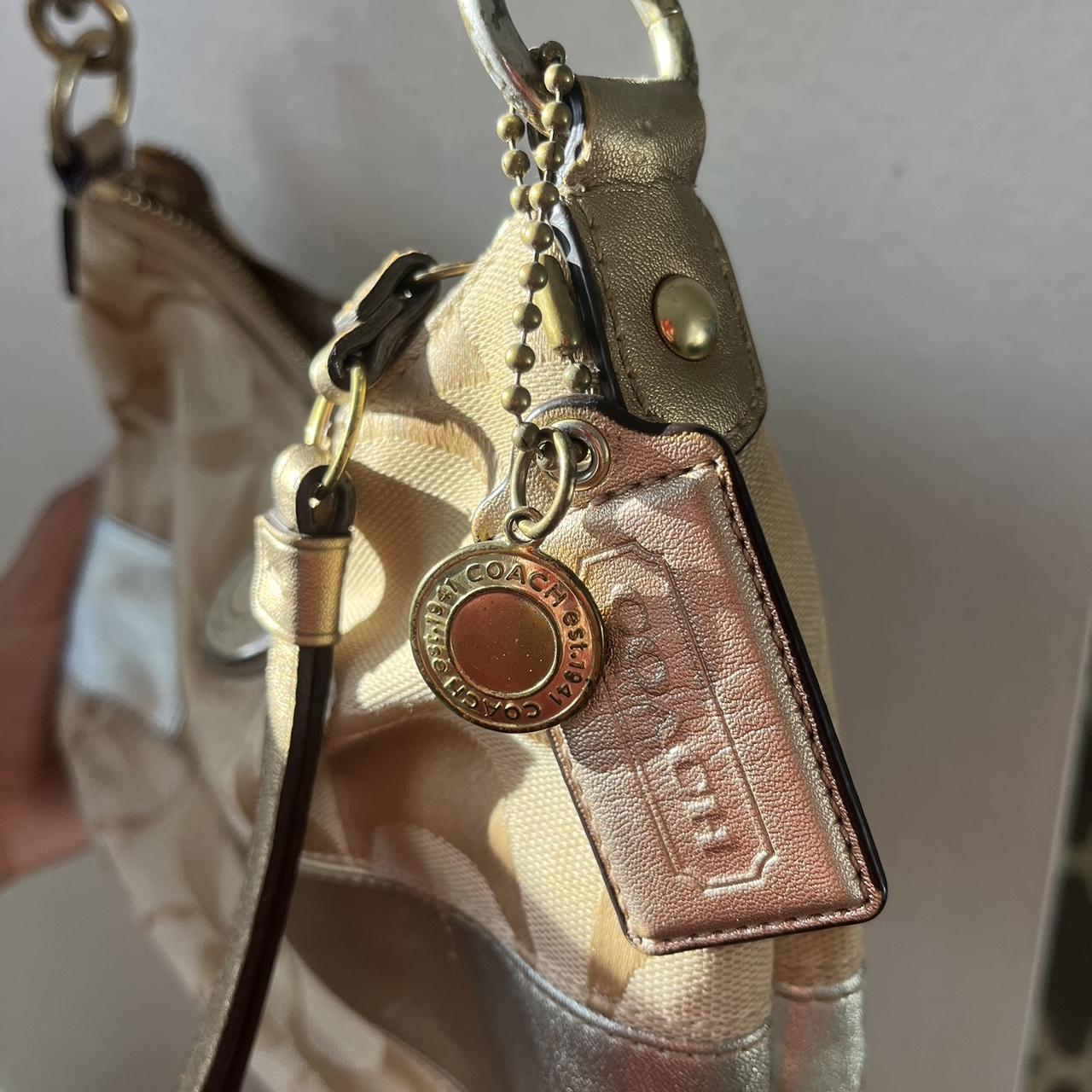 LC Lauren Conrad crossbody clutch: Love Story! Super - Depop