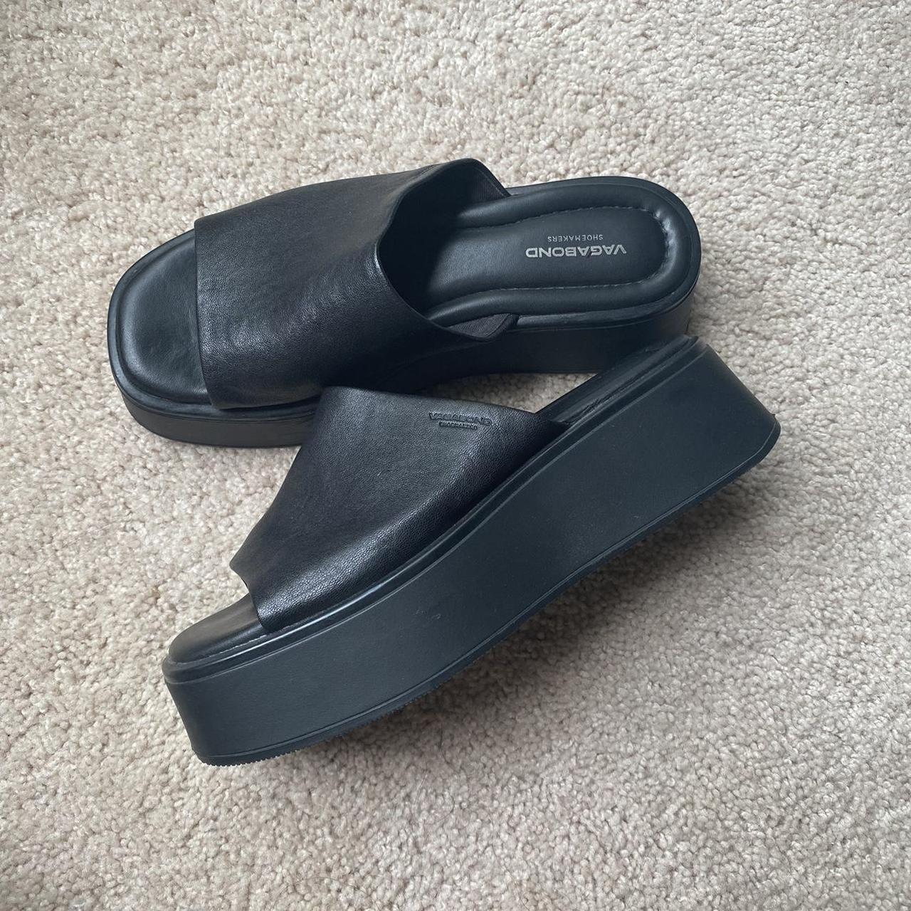 Vagabond Women's Black Sandals | Depop