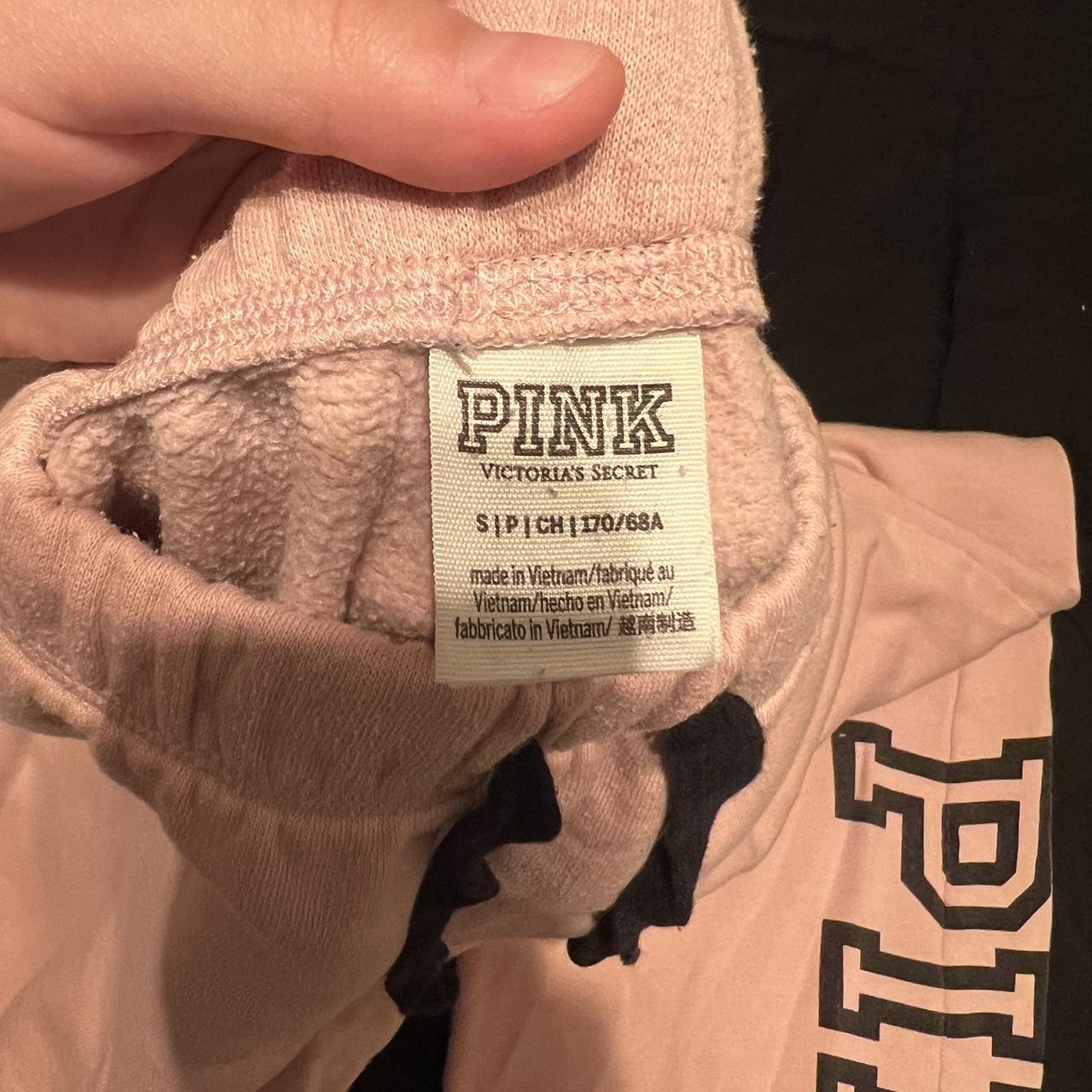 PINK victoria's secret pink capri sweat pants - Depop