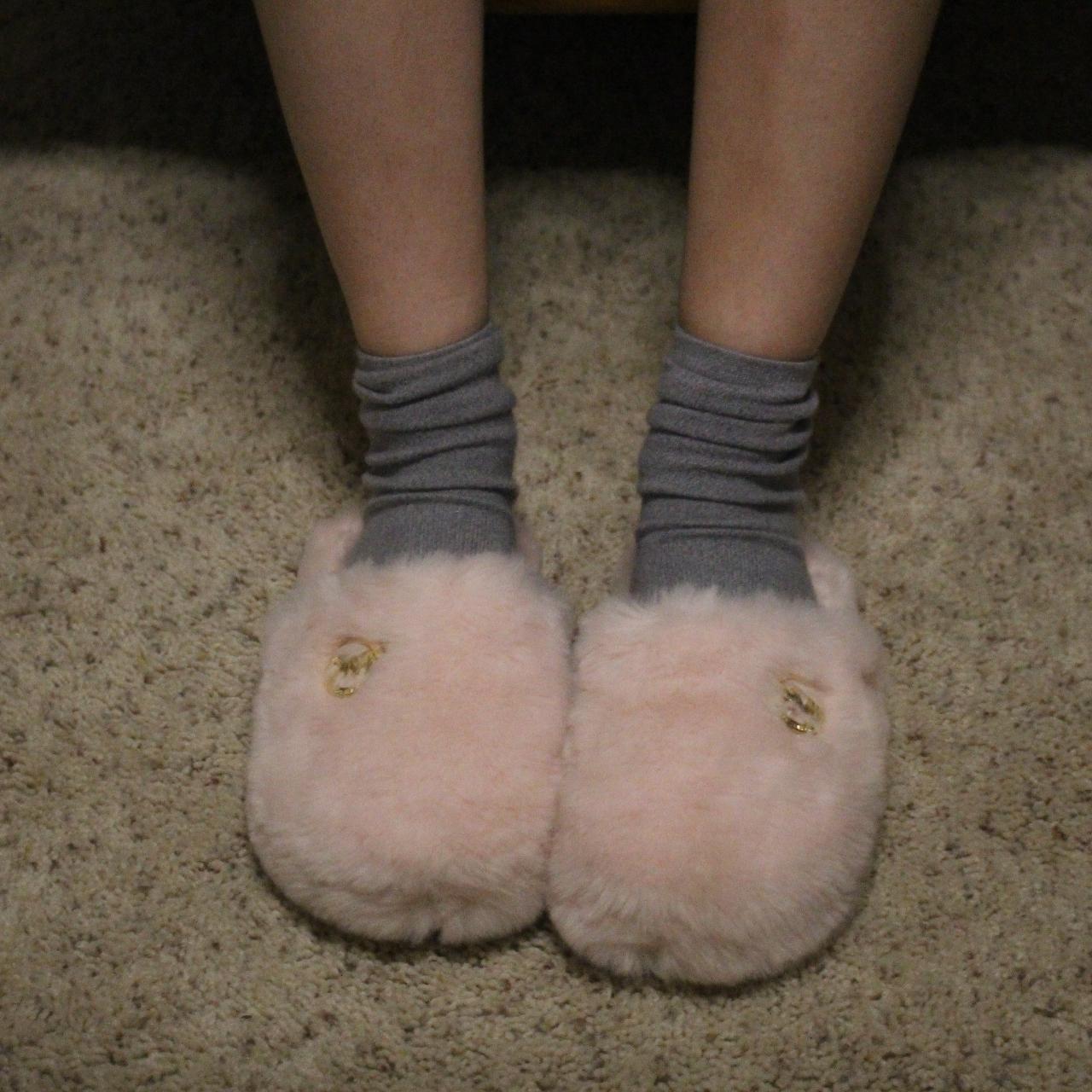 Michael Kors Women's Pink Slippers | Depop