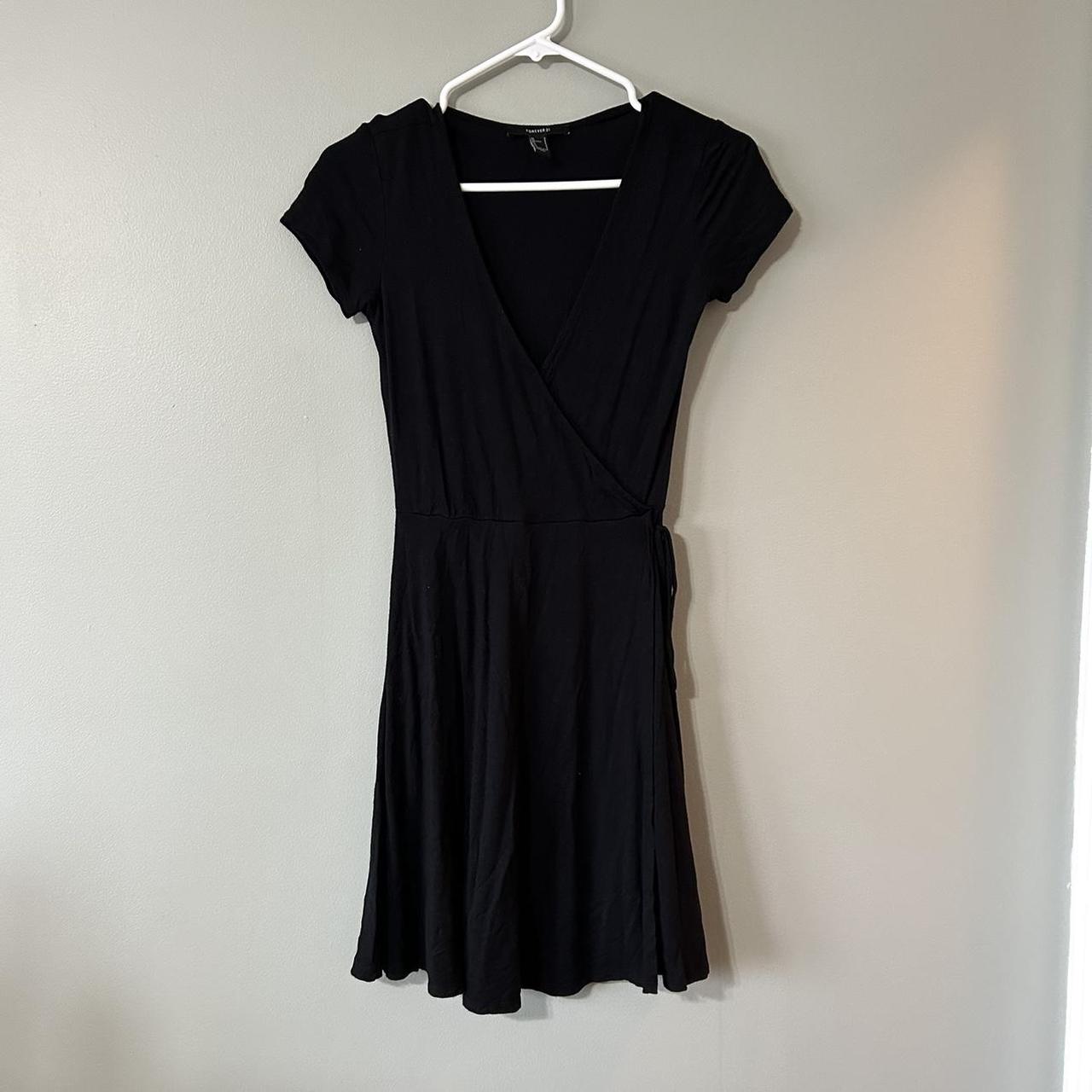 black forever 21 wrap dress excellent condition no