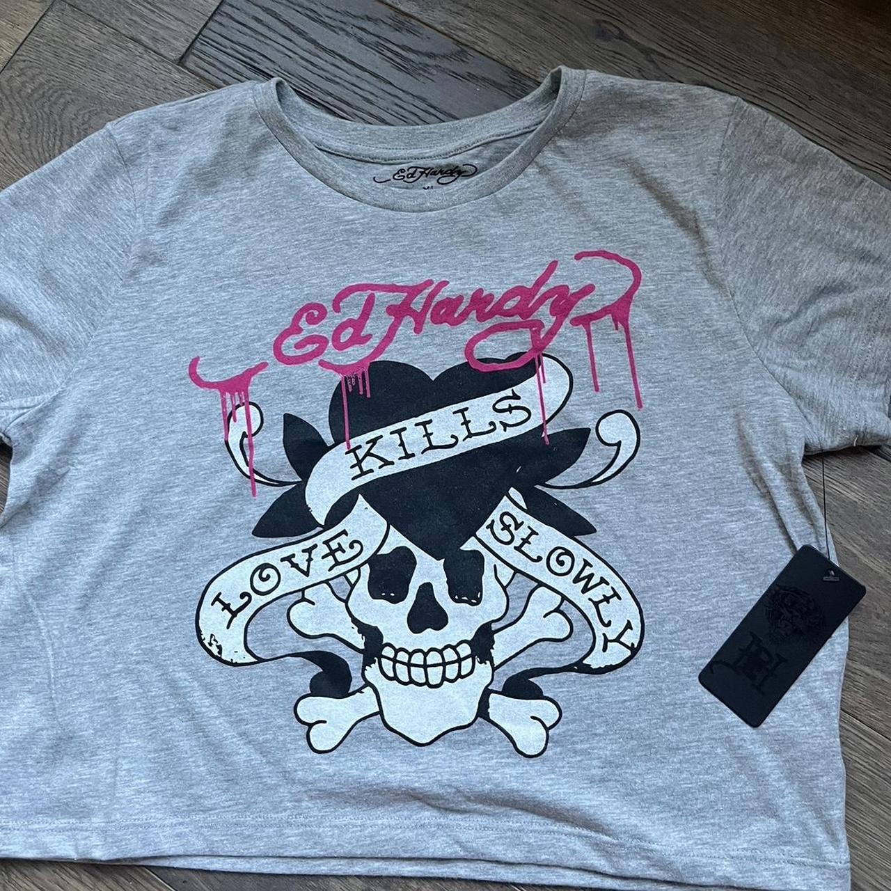 ed hardy crop top size xl— fits smaller (prob more... - Depop