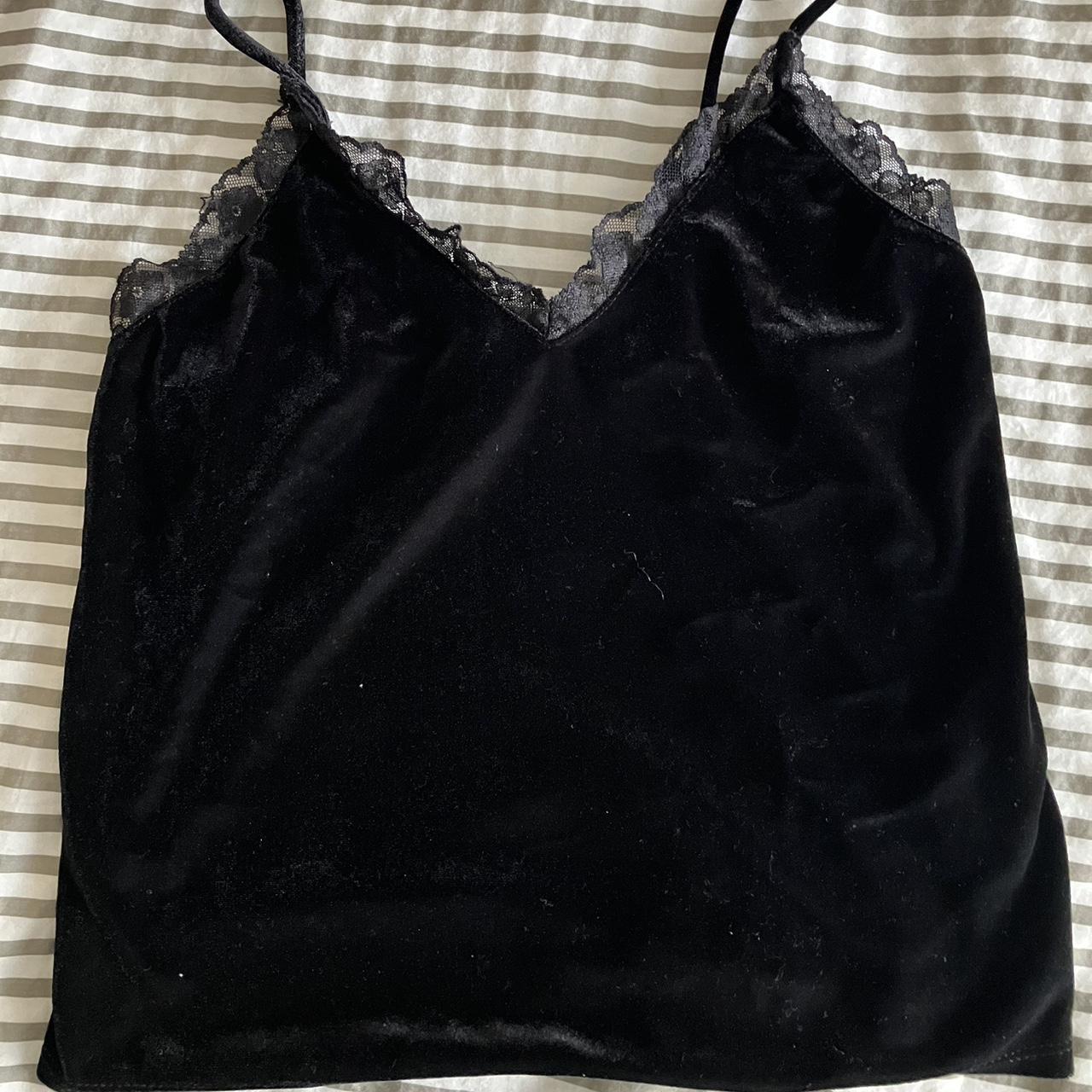 Halogen Women's Black Vest | Depop