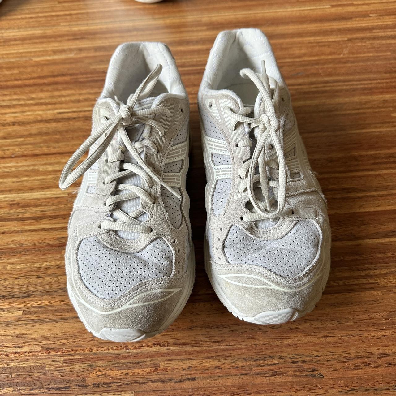 ASICS Women's Cream Trainers | Depop