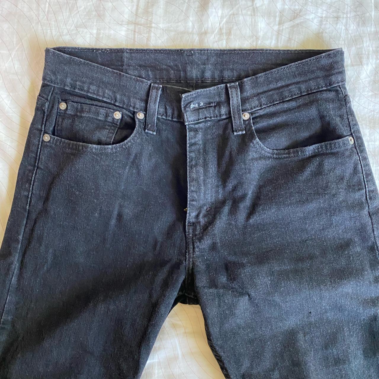 Levi's 502 black jeans Waist: 31 Length: 32 - Depop