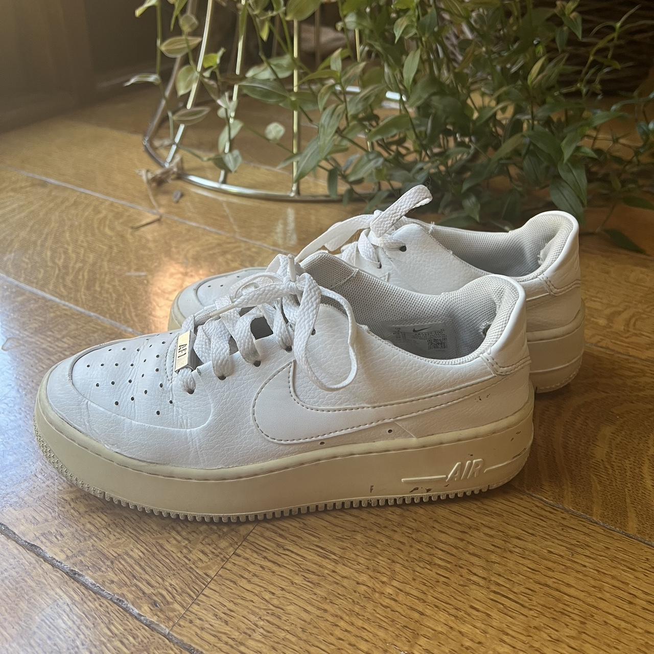 size 7 nike air force 1