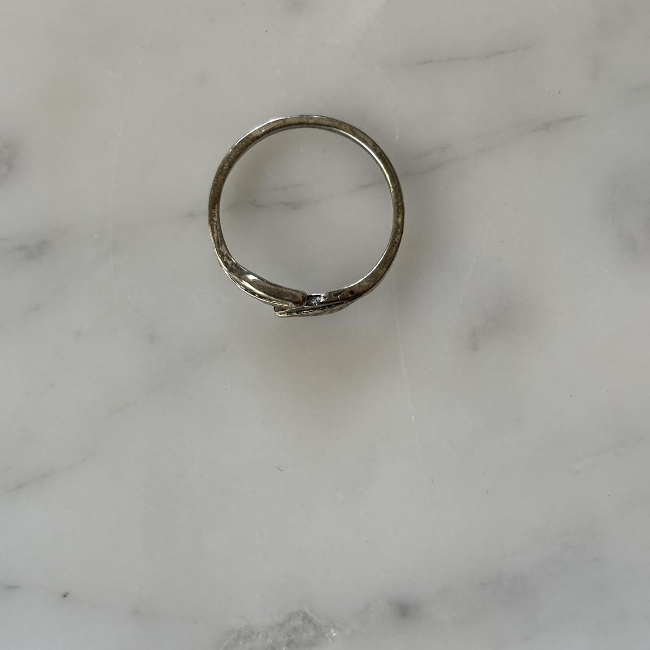 Women's Ring - Silver – Leaf silvertone ring. ~ s… - image 3