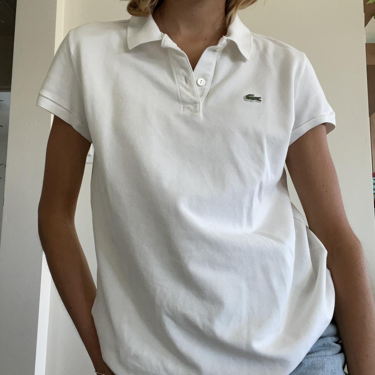 Lacoste Women's White and Green T-shirt | Depop