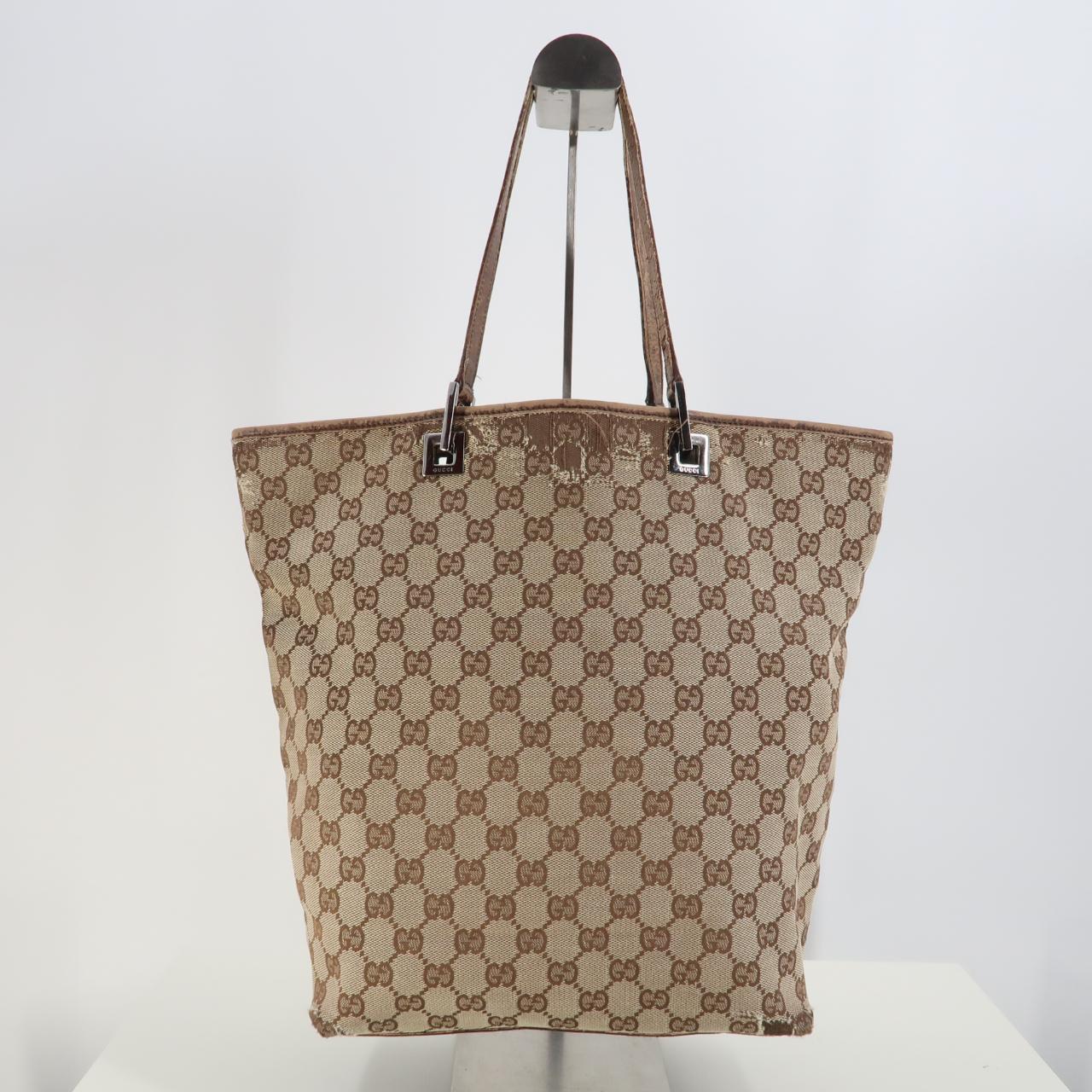 Gucci Vintage Classic Monogram Shoulder Bag in... - Depop