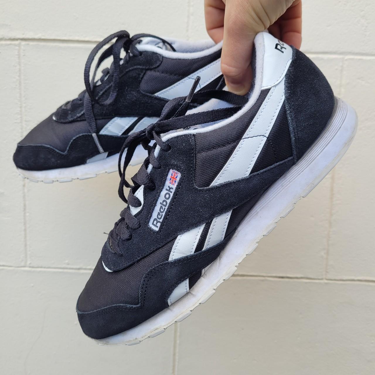 Reebok Men's White and Black Trainers | Depop