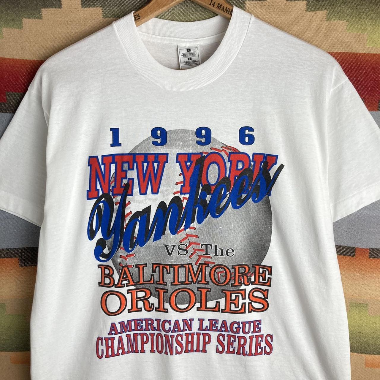 Vintage New York Yankees Shirt L Size: - Depop