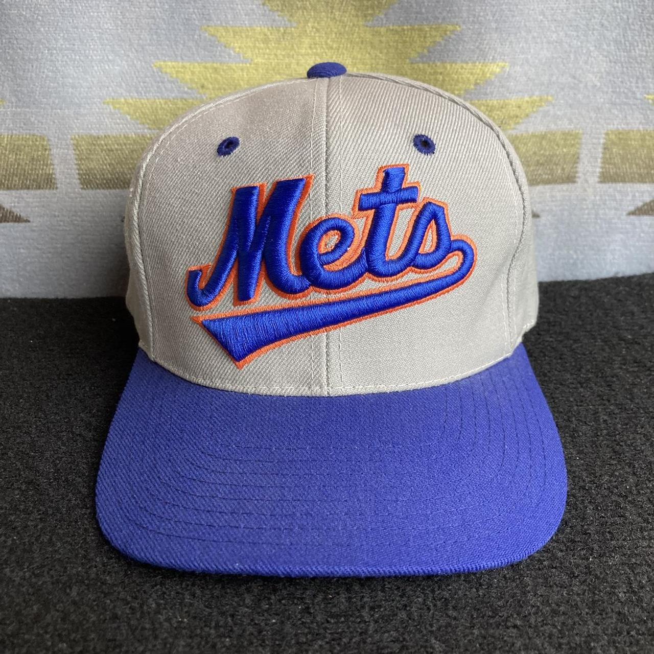 item listed by molfvintage