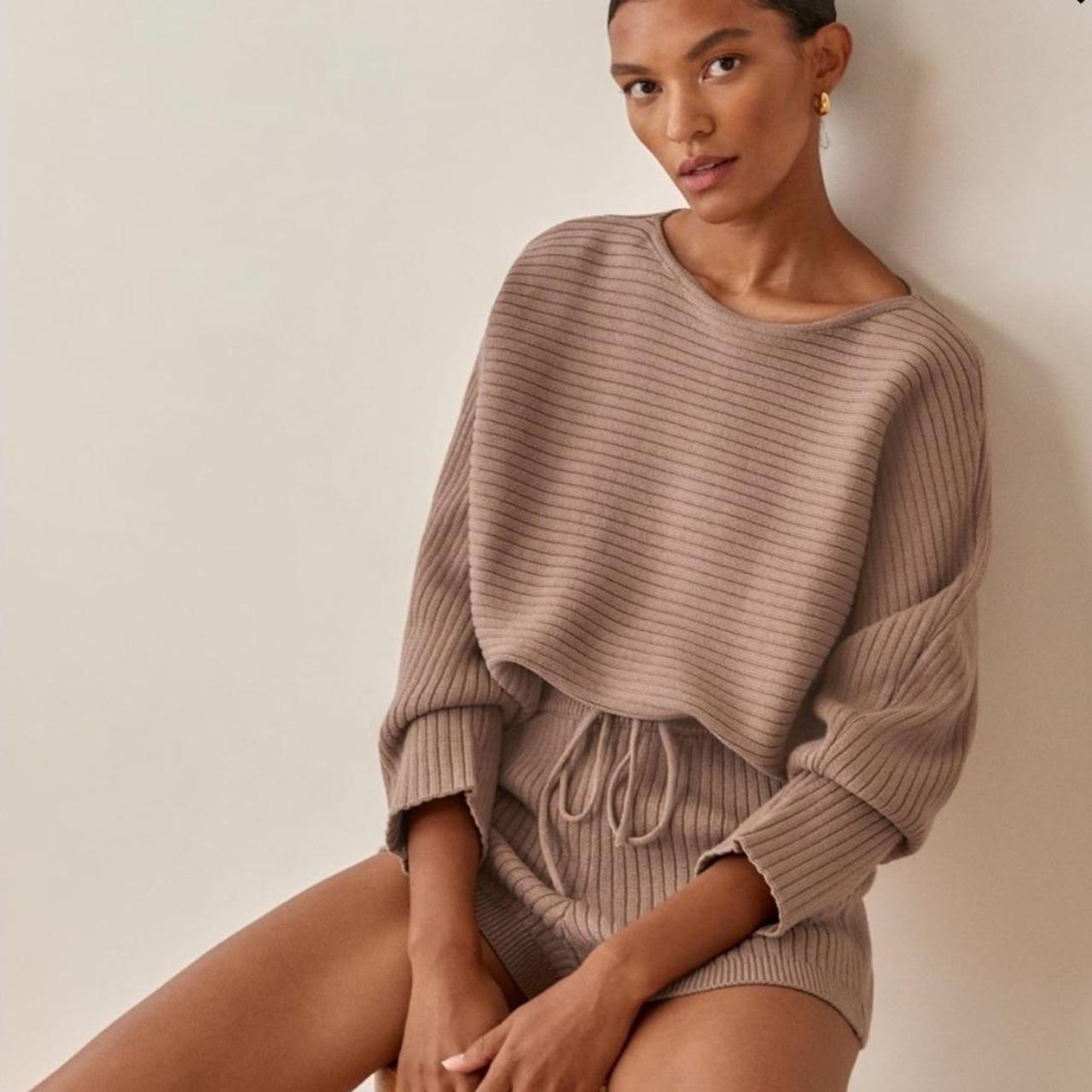 item listed by feliciapike