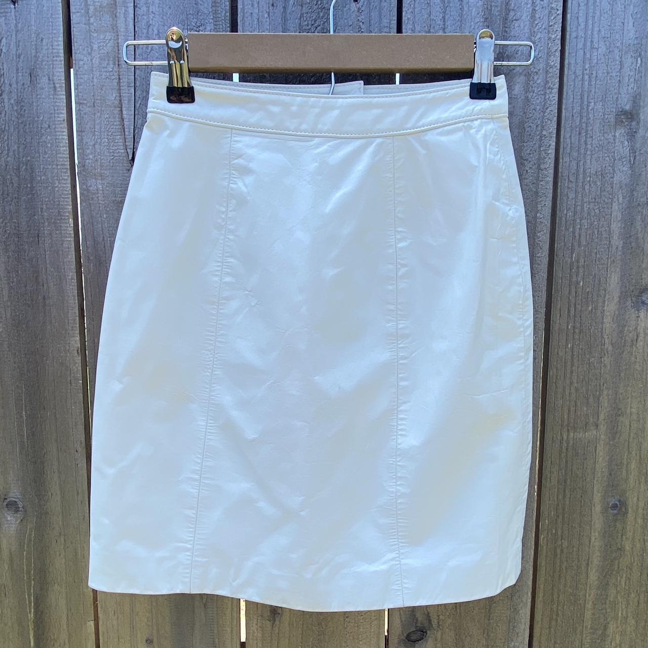 Vintage white 2024 leather mini skirt