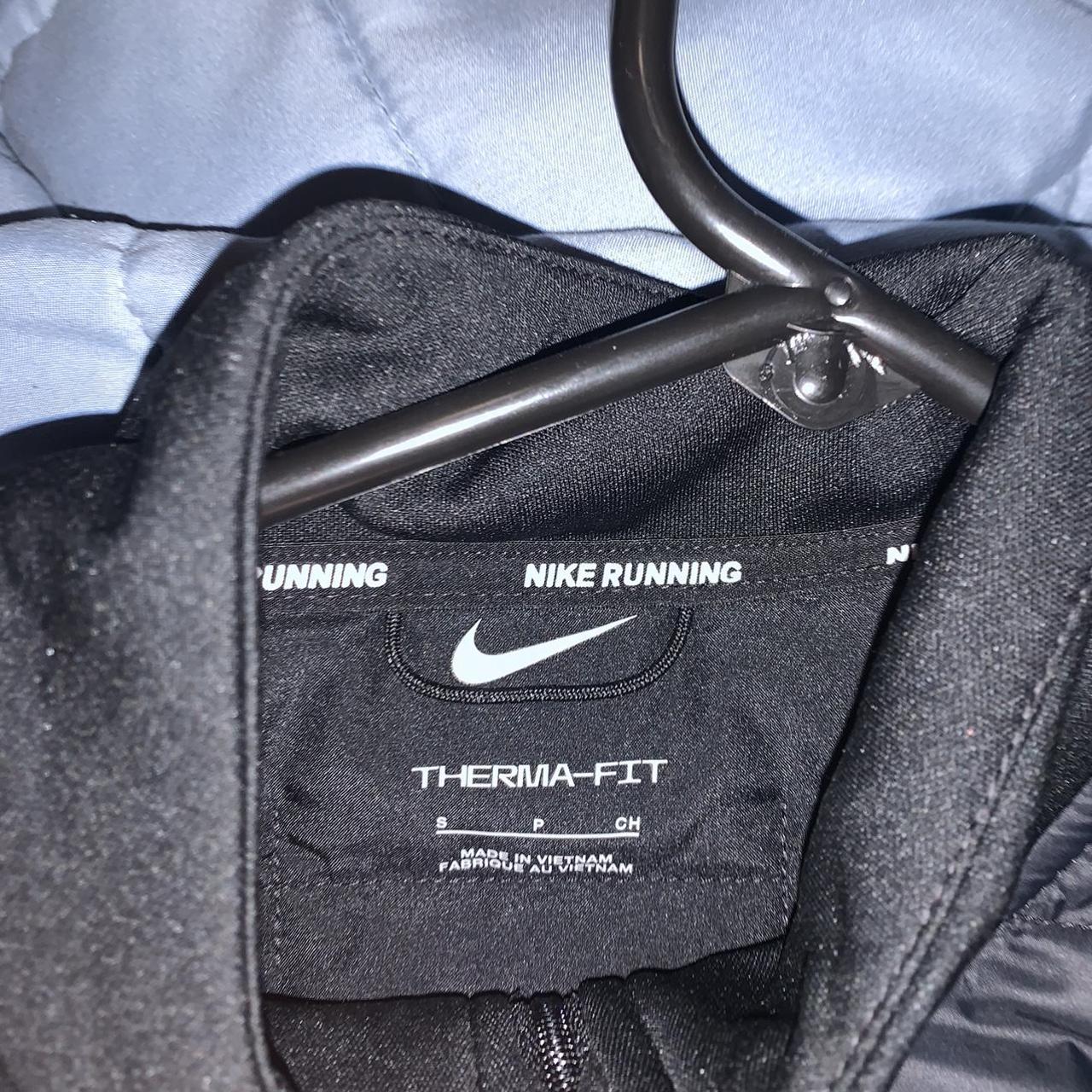 Nike Women's Black Jacket | Depop