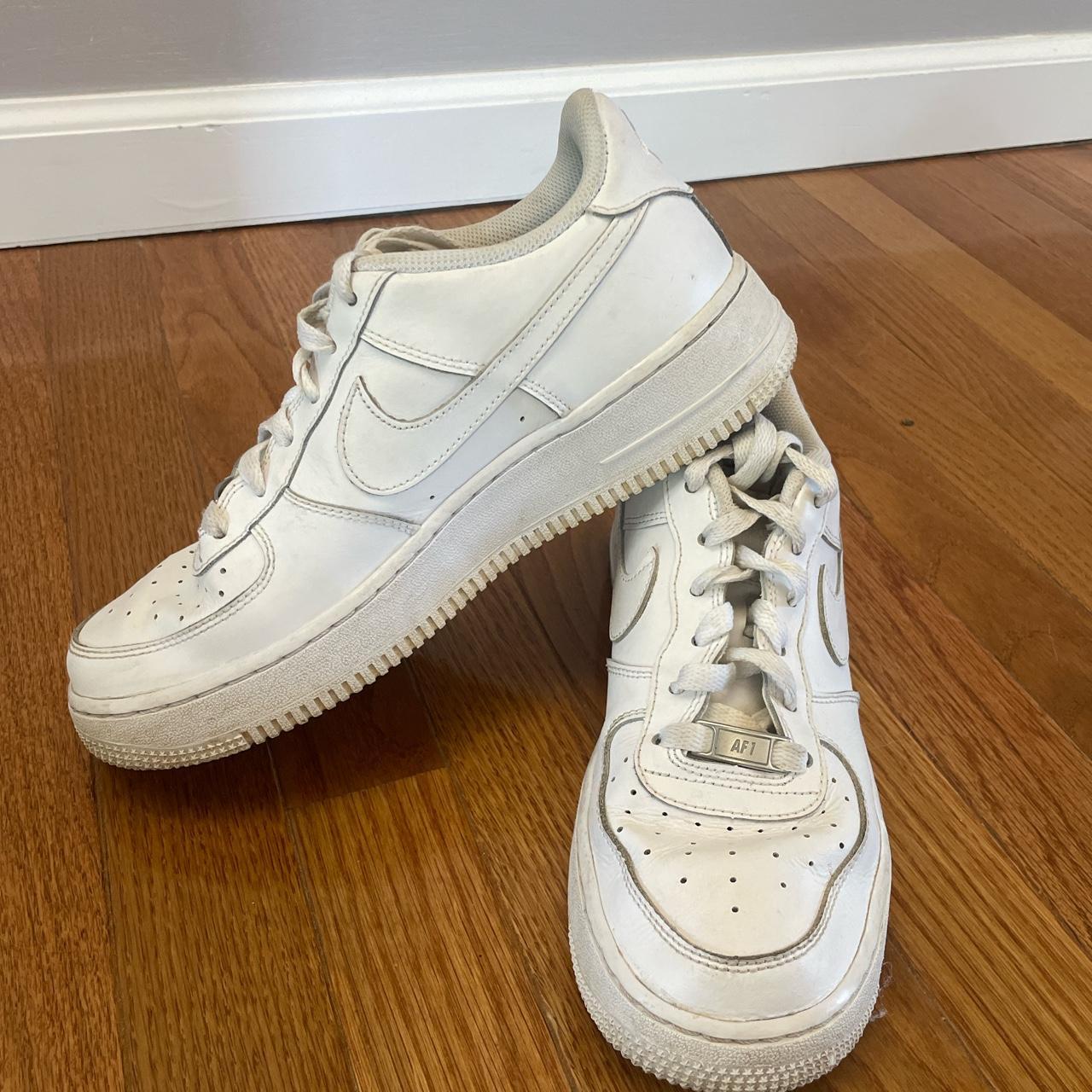 mens airforce 1s