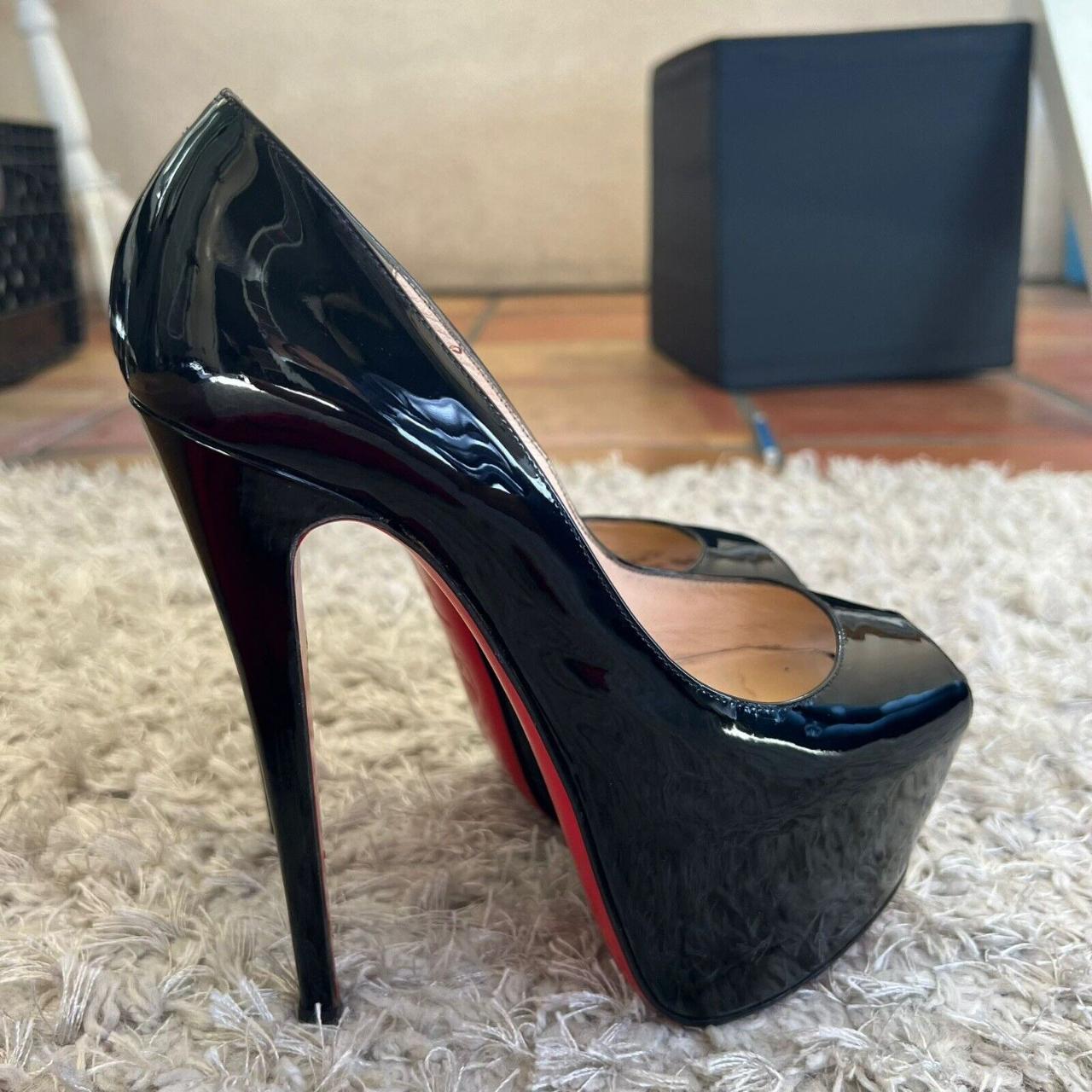 Christian louboutin highness best sale