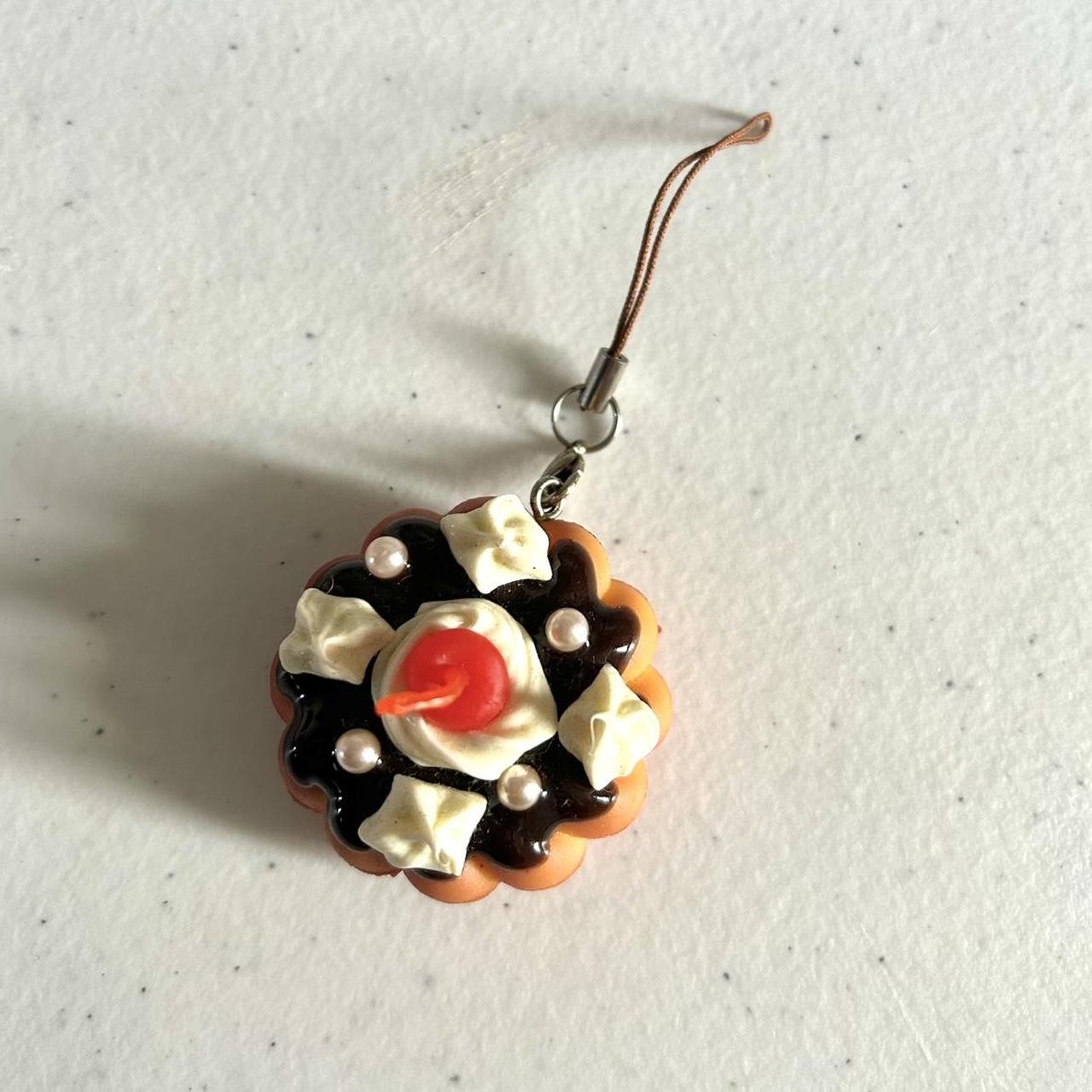 item listed by emilyd002