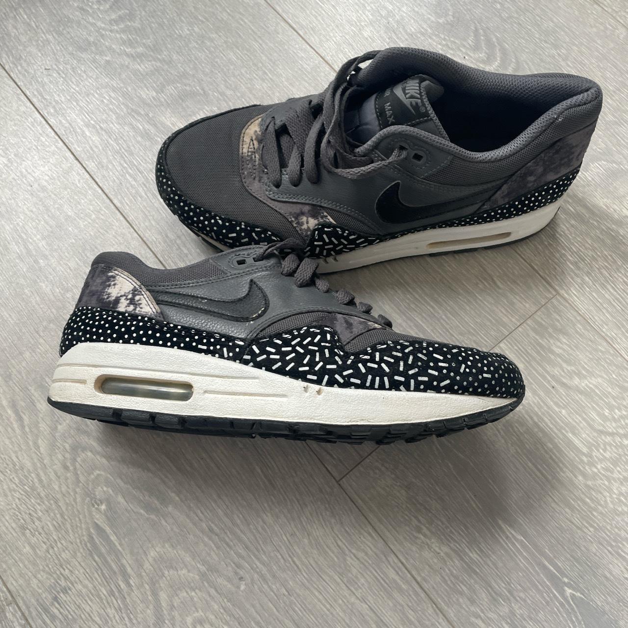 Nike wmns air max shop 1 print dark grey