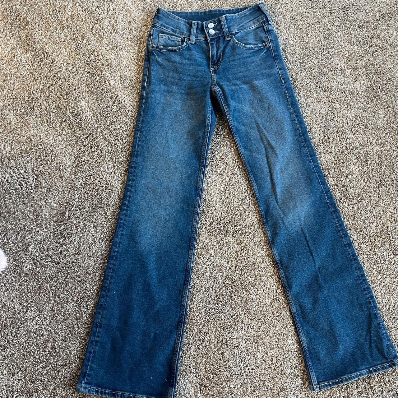 H&M low rise jeans! Perfect condition Size 0 - Depop