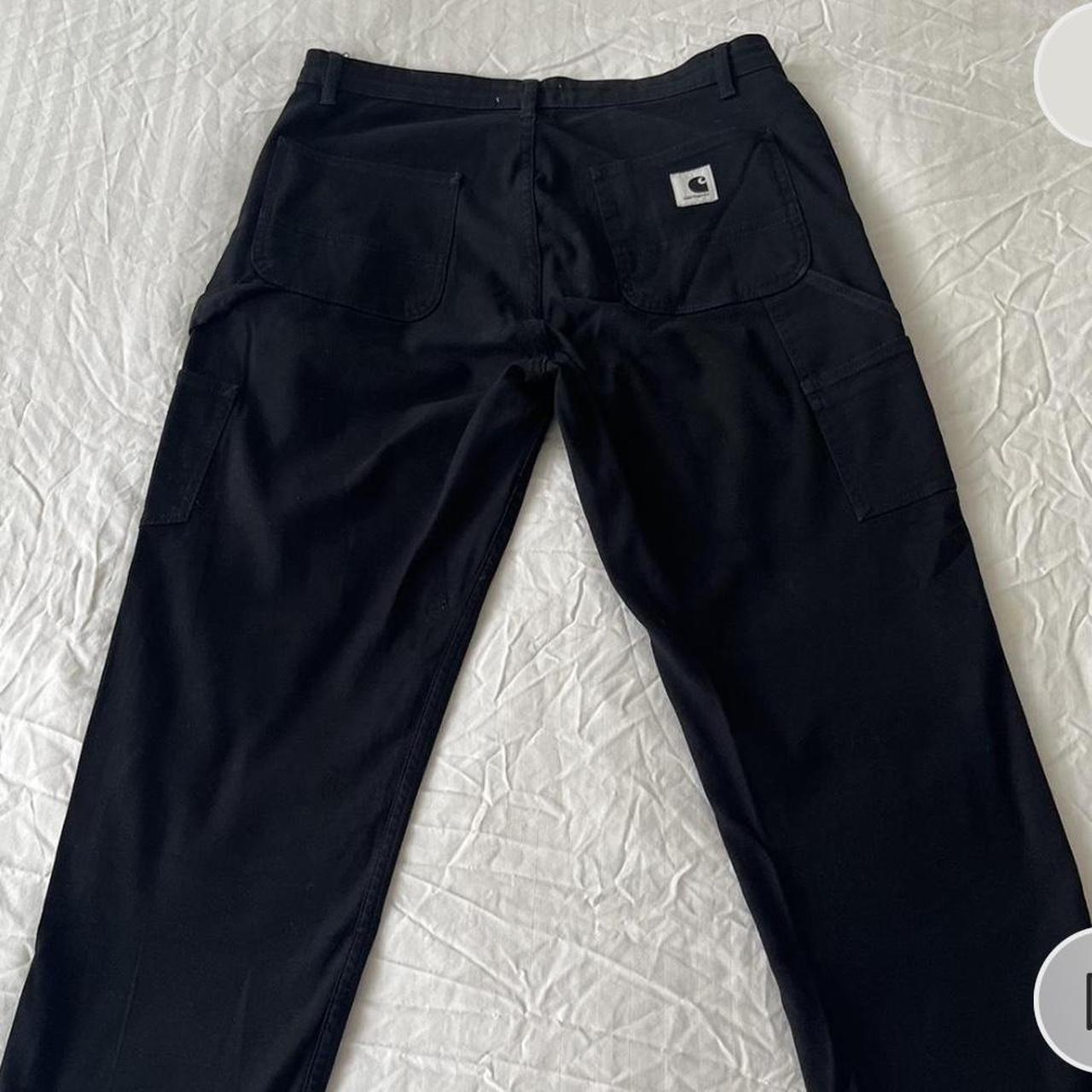 Women’s black Carhartt pants - Depop