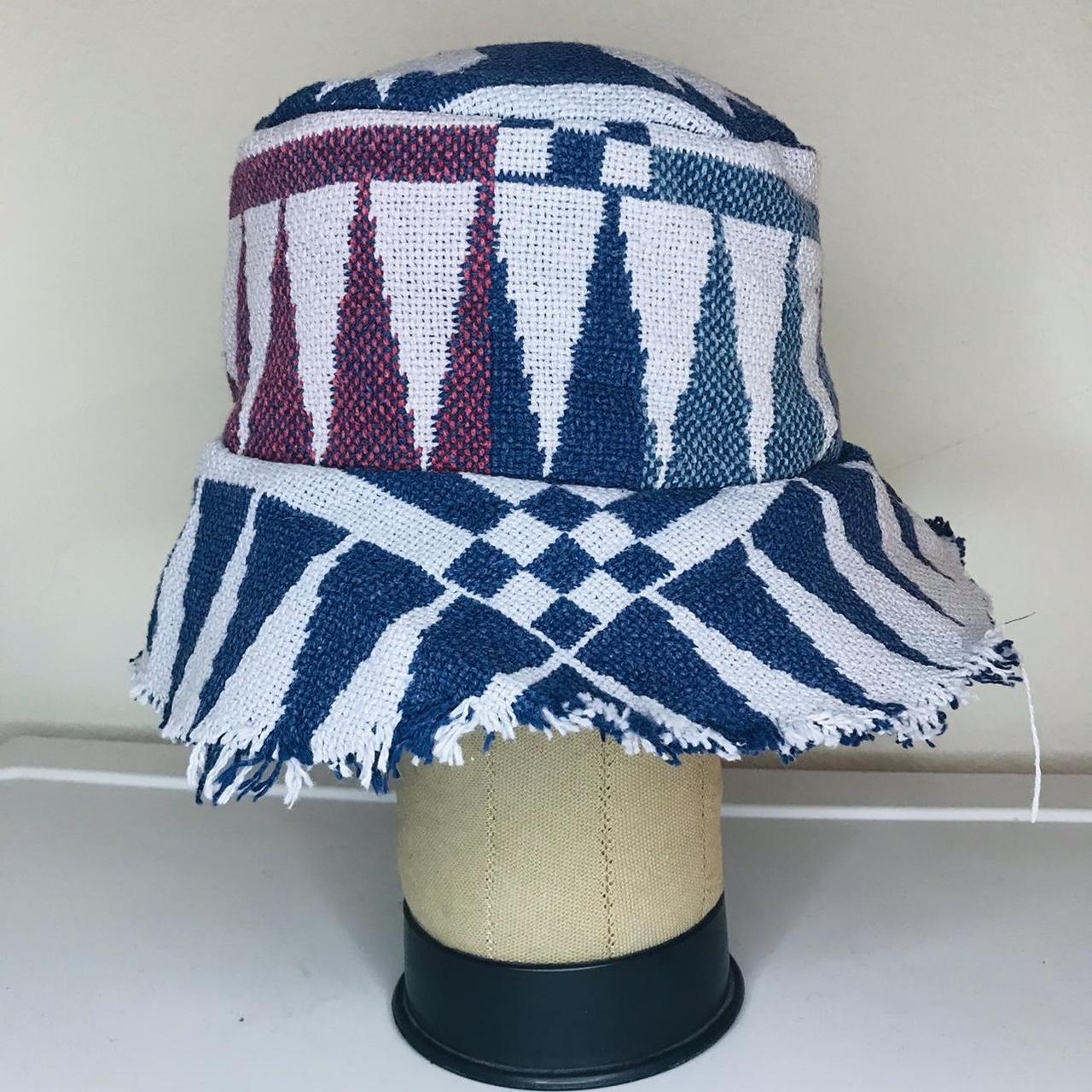 MENS BLUE EDGE BUCKET HAT