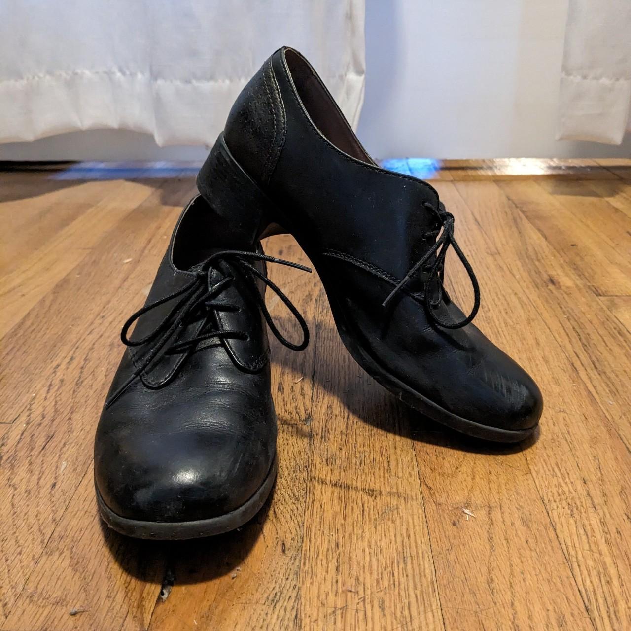 Dansko deals women's oxfords