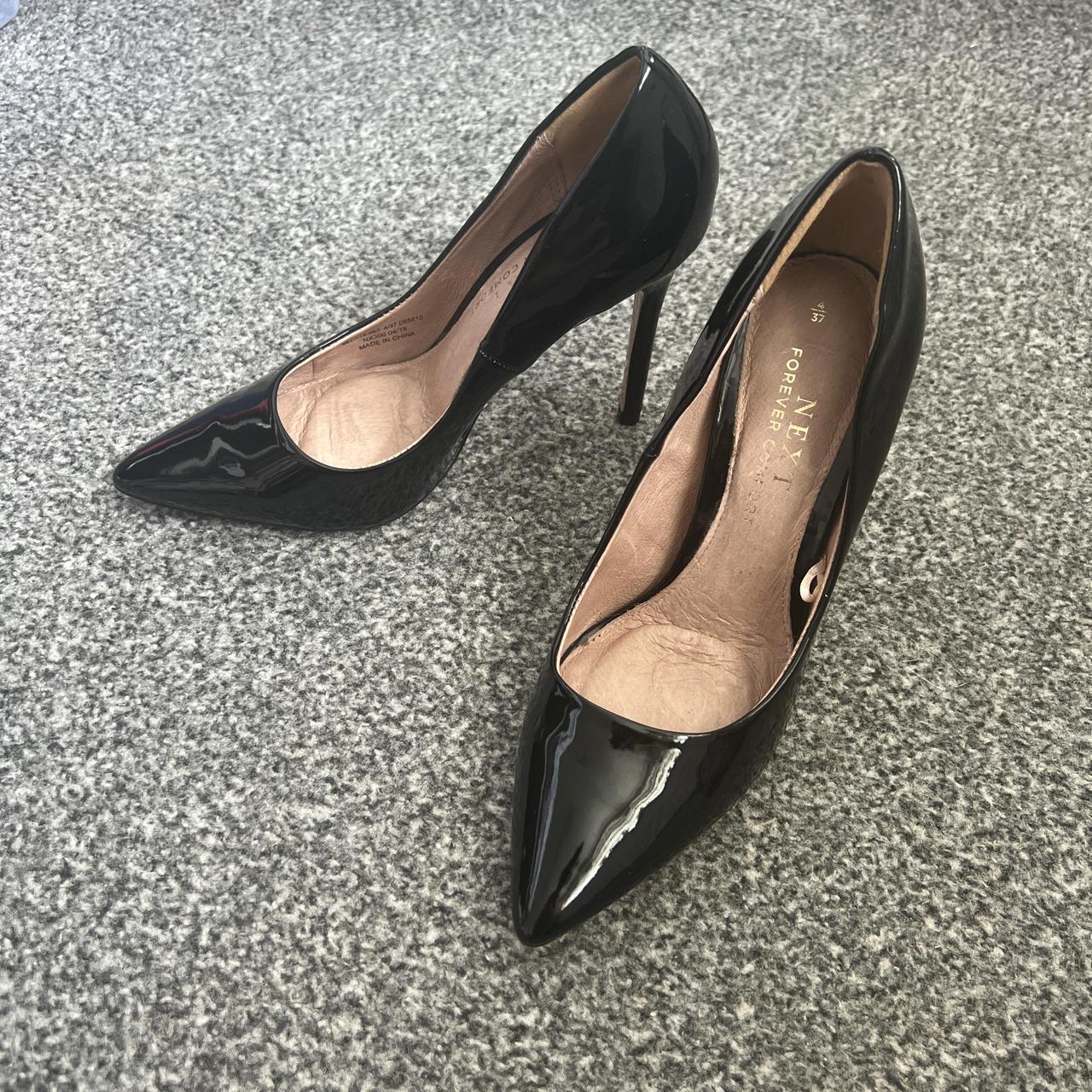 Next Forever Black patent point toe