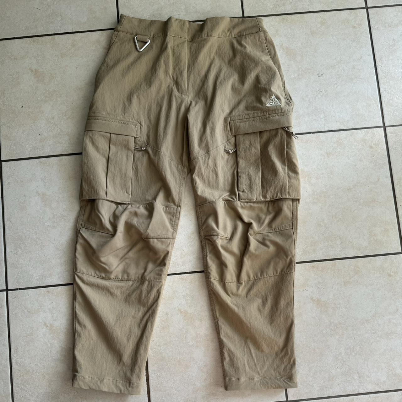 acg women's cargo pants