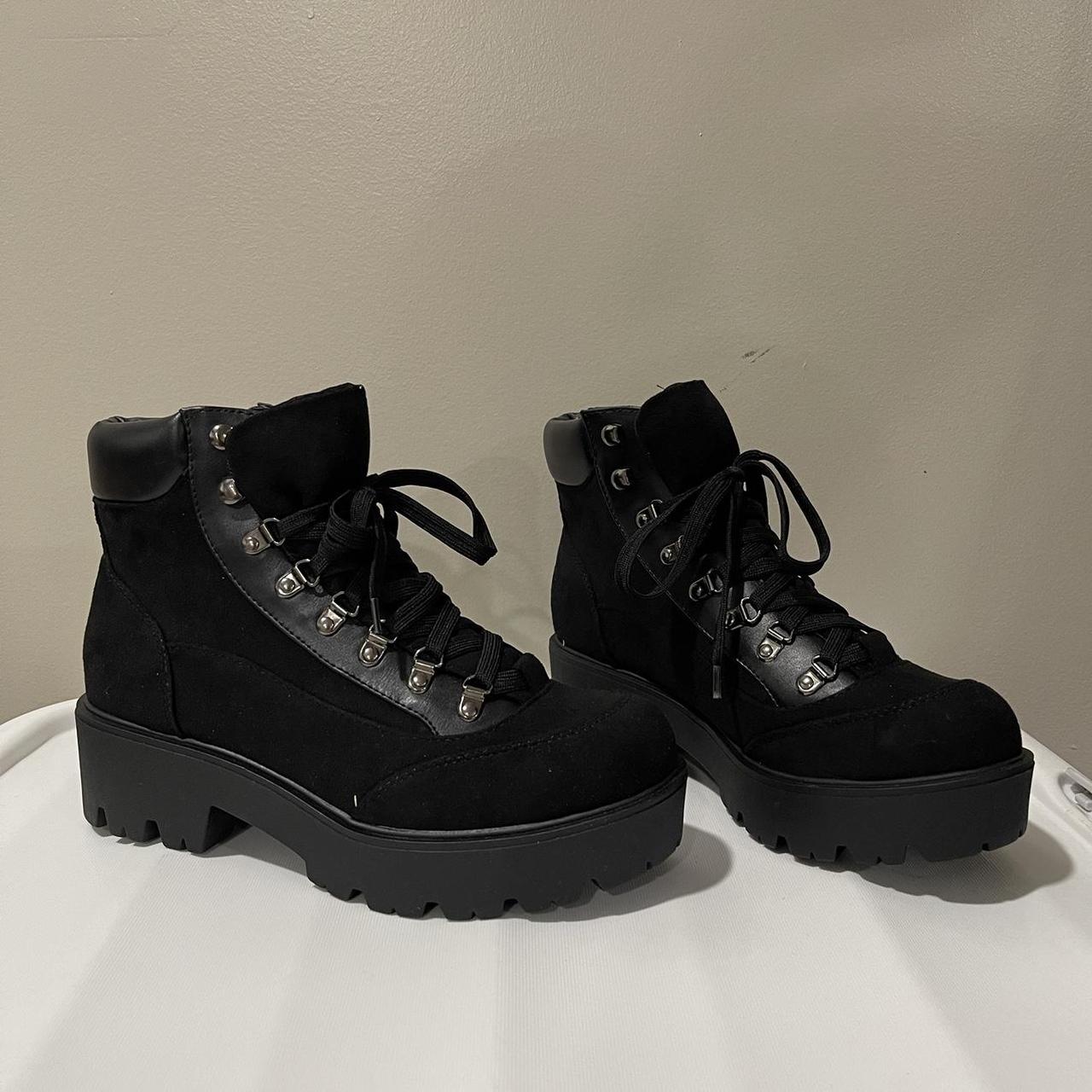 Soda platform boots Nwot - Depop